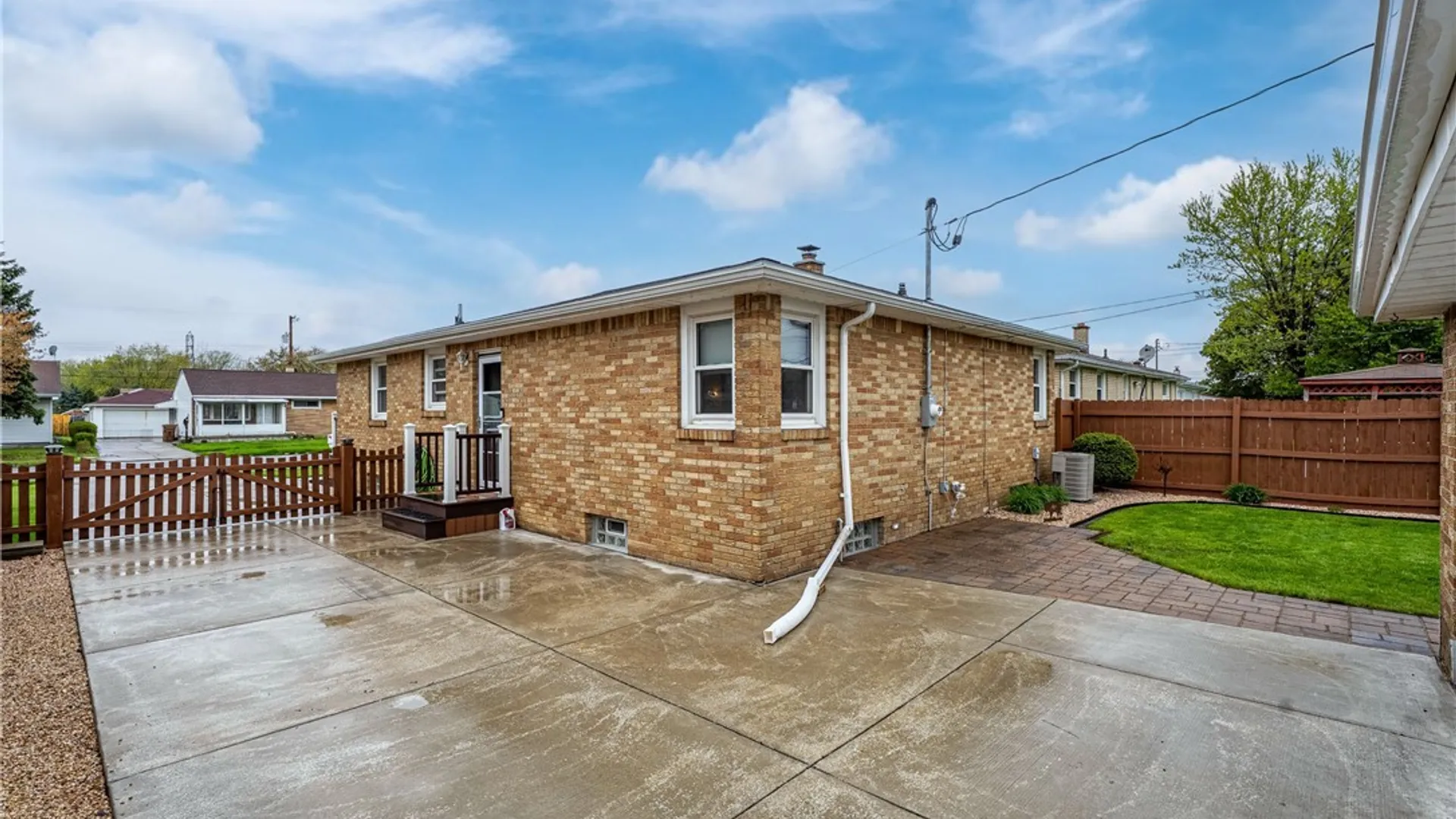 Property at 89 Alaska Street, Cheektowaga, NY 14206 18