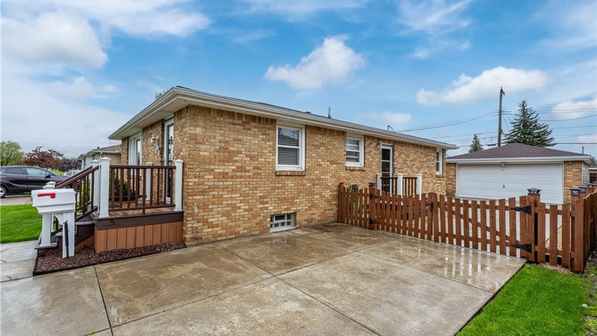 Property at 89 Alaska Street, Cheektowaga, NY 14206 3