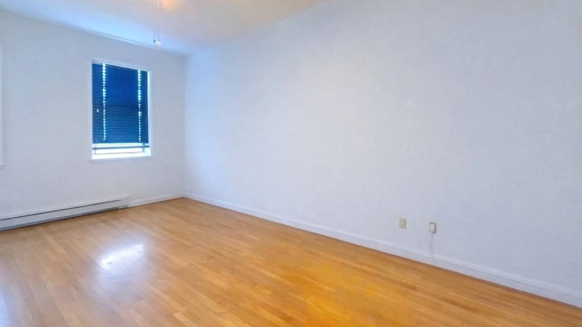 Property at 2 West End Ave, Brooklyn, NY 11235 10
