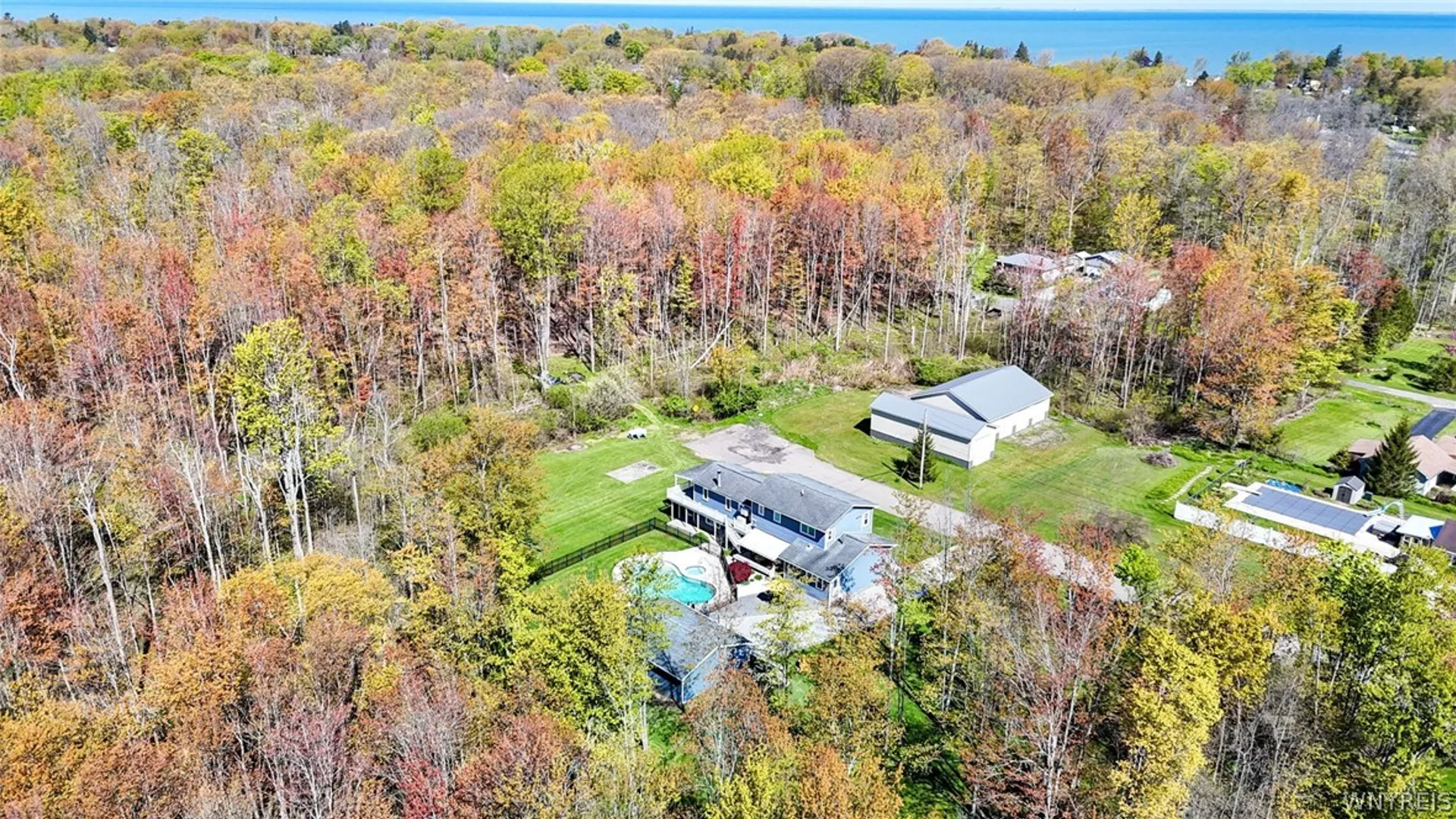 Property at 565 Laurel Street, Evans, NY 14006 6
