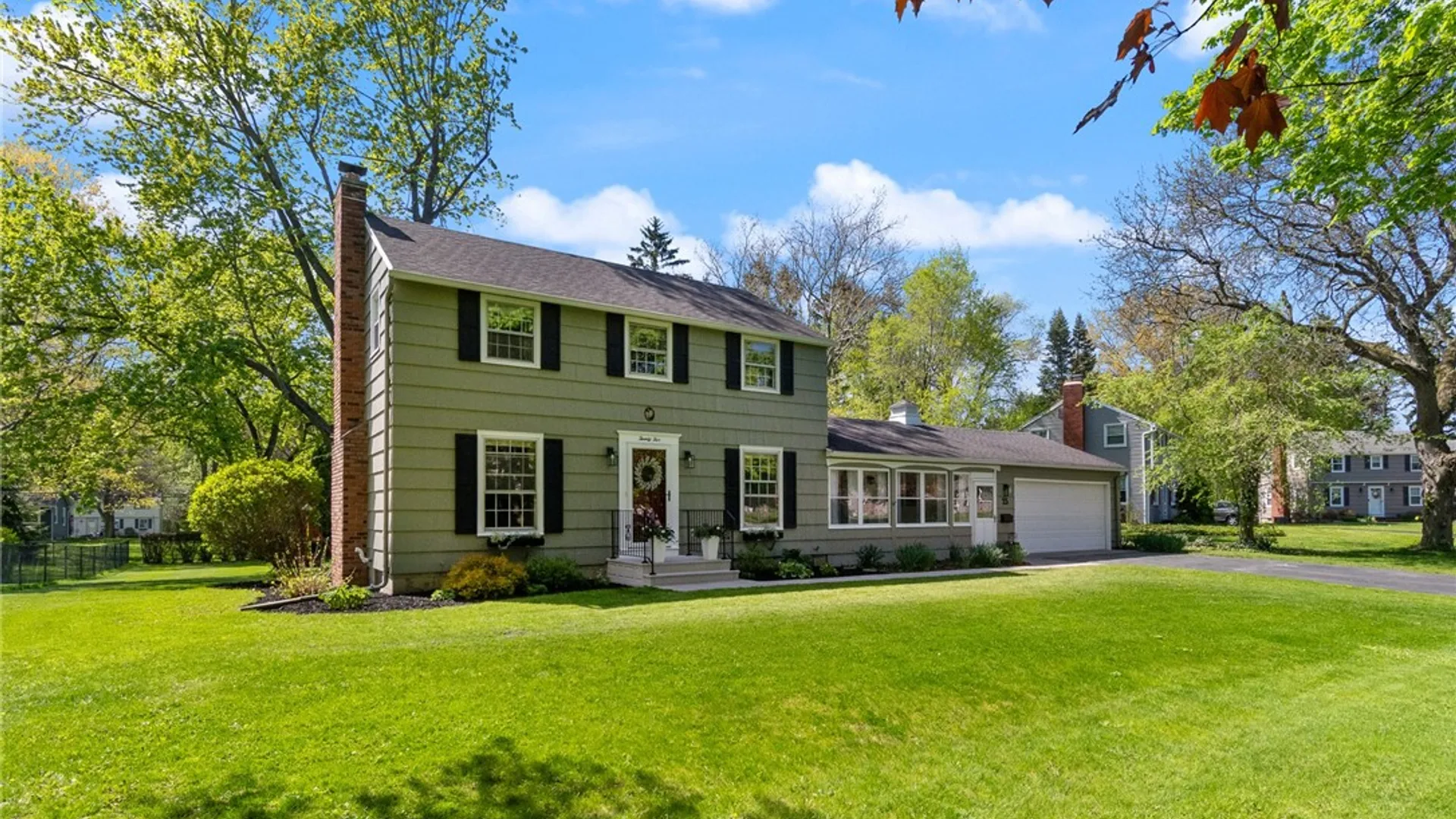Property at 25 Lincolnshire Road, Webster, NY 14580 2