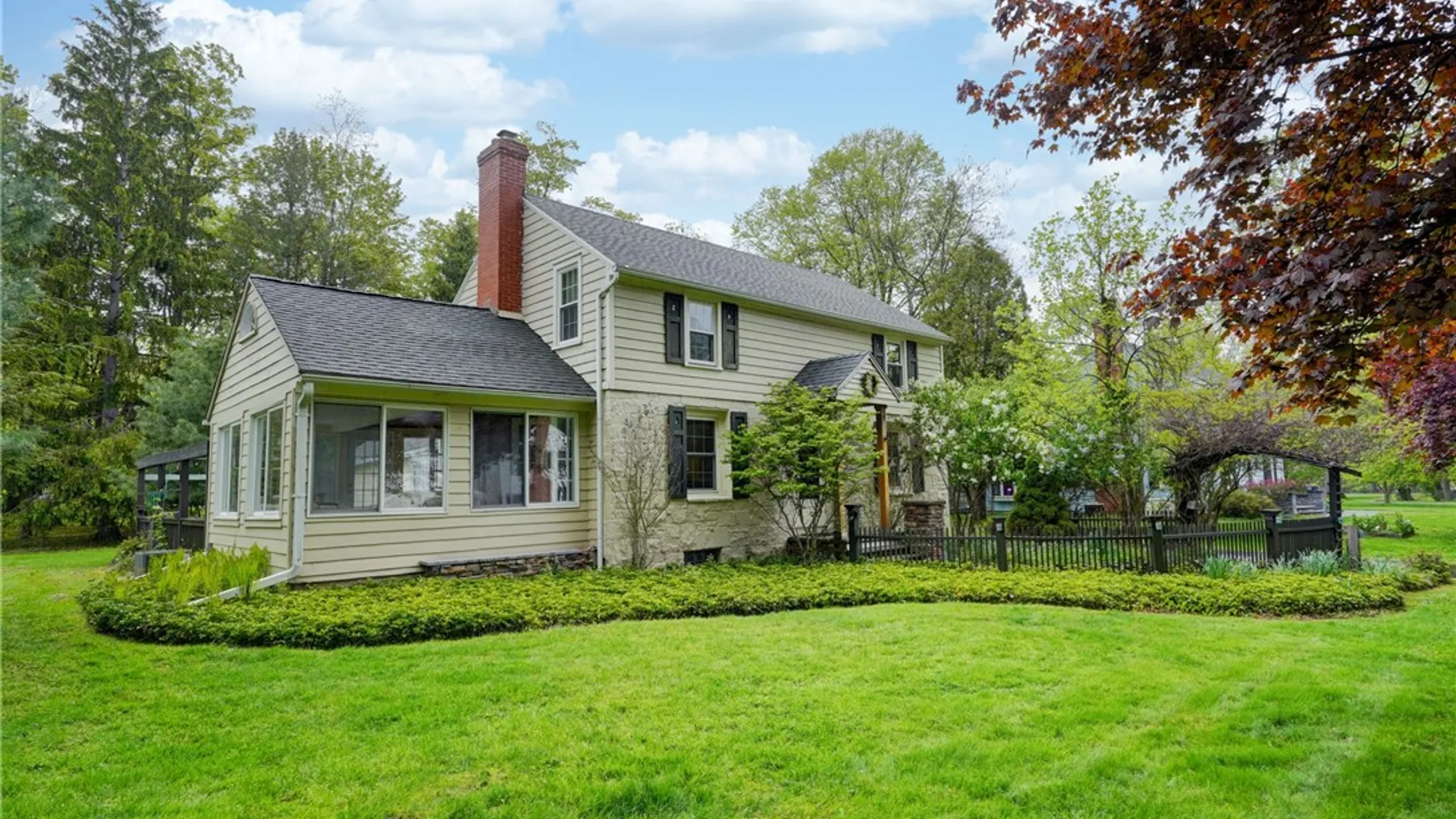 Property at 95 Brook Road, Pittsford, NY 14534 42