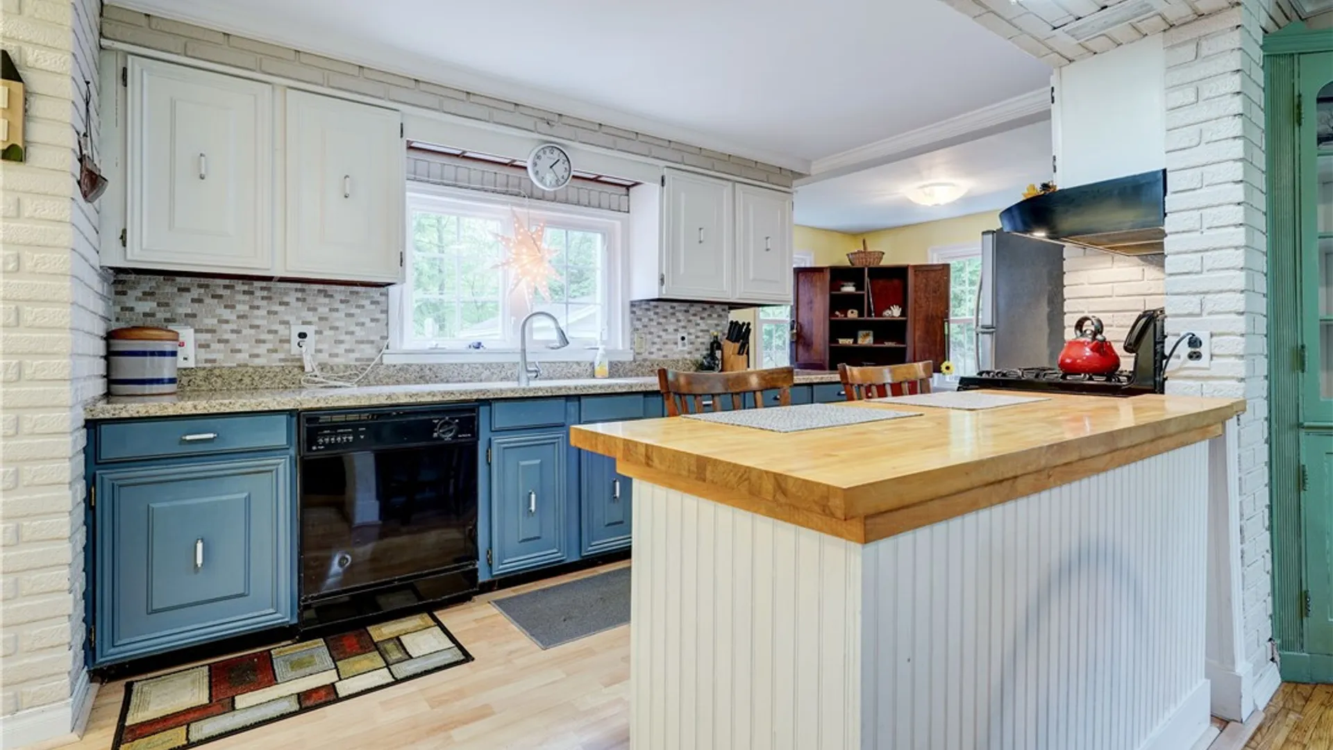Property at 95 Brook Road, Pittsford, NY 14534 7