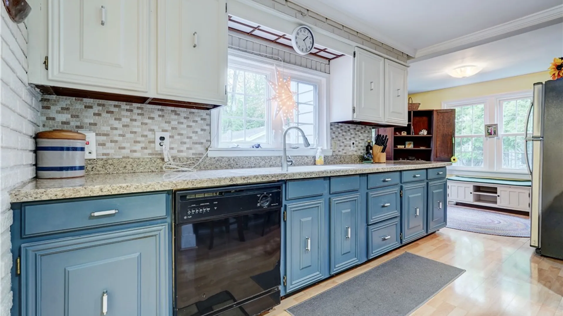 Property at 95 Brook Road, Pittsford, NY 14534 8