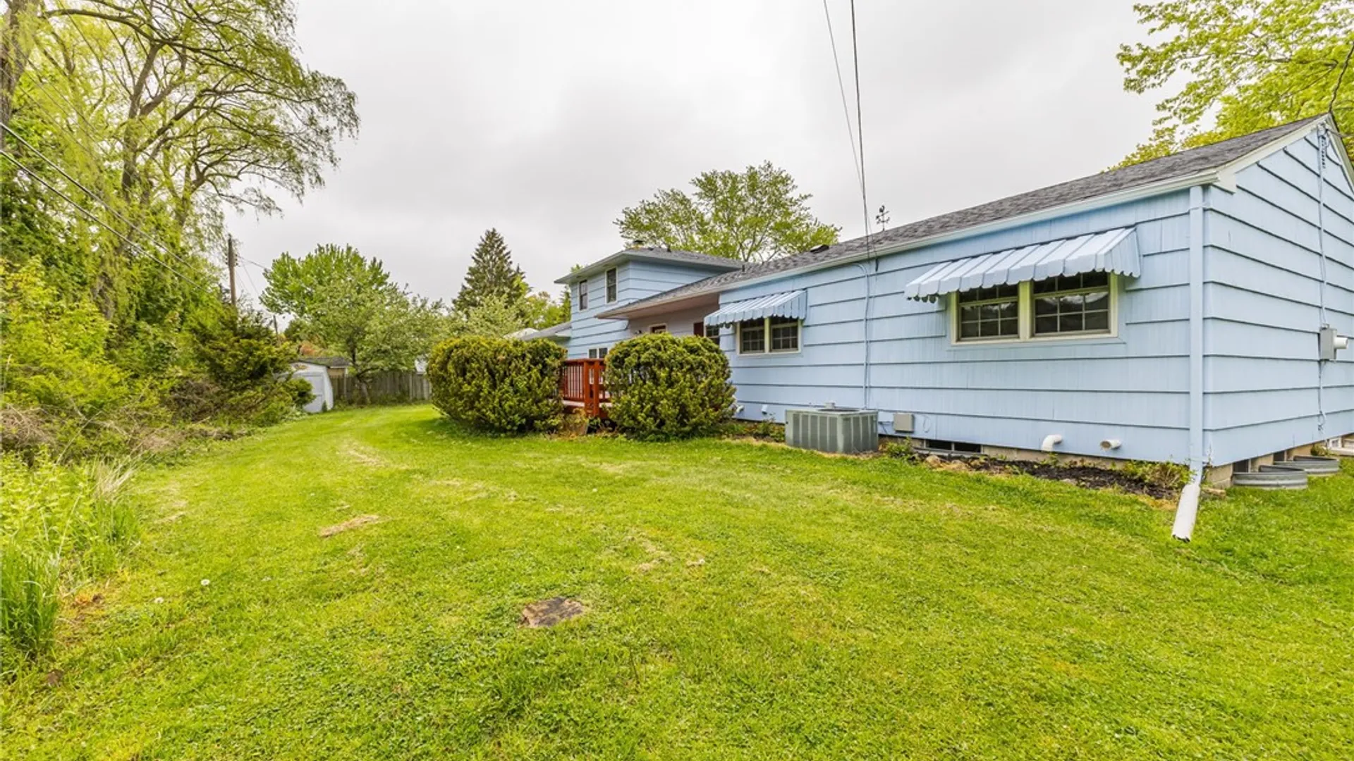 Property at 53 Guildhall Road, Henrietta, NY 14623 34