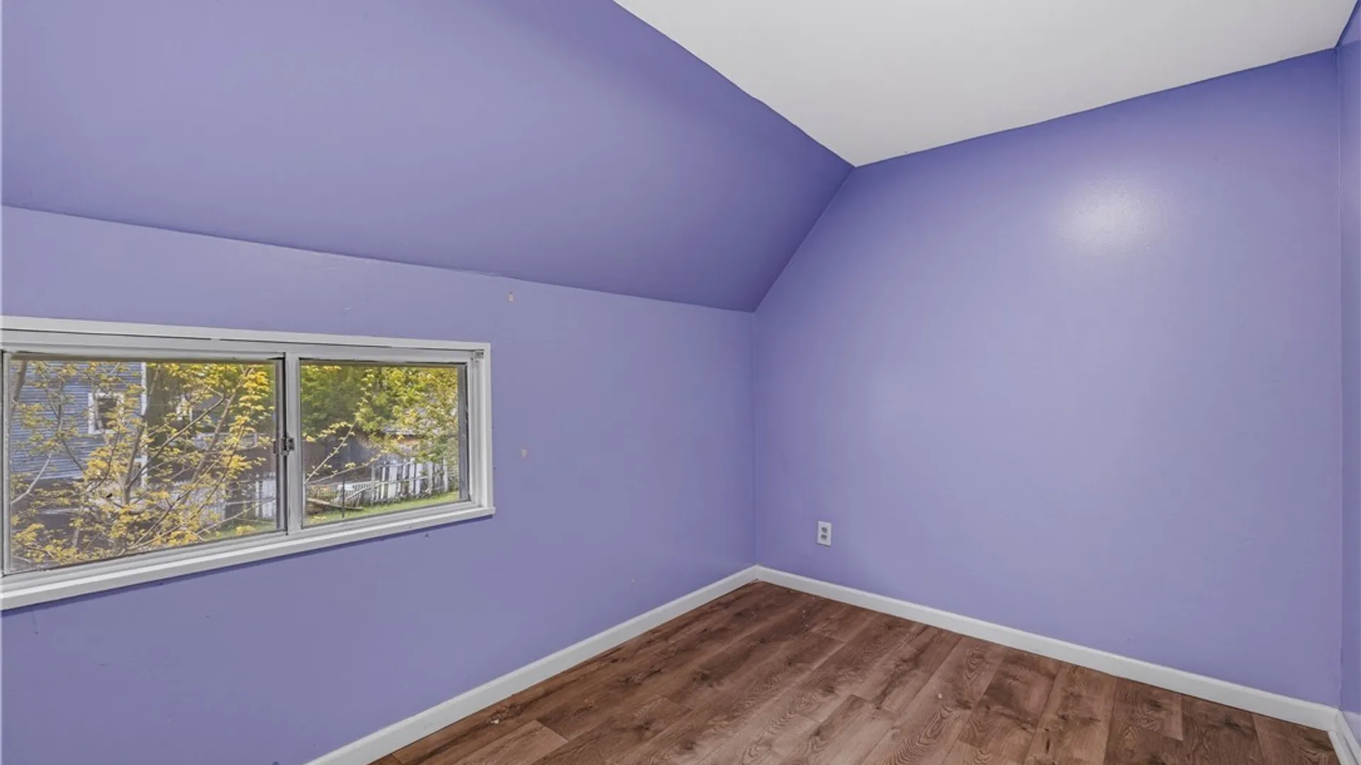 Property at 25 Parkridge Avenue, Buffalo, NY 14215 8