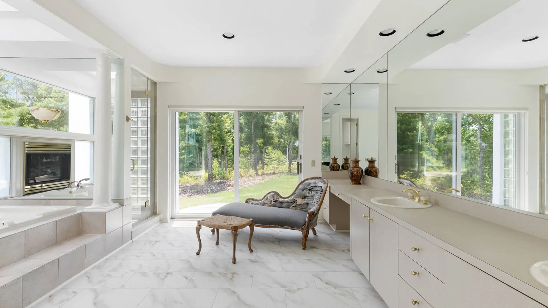 Property at 147 Old Northwest Road, East Hampton, NY 11937 13
