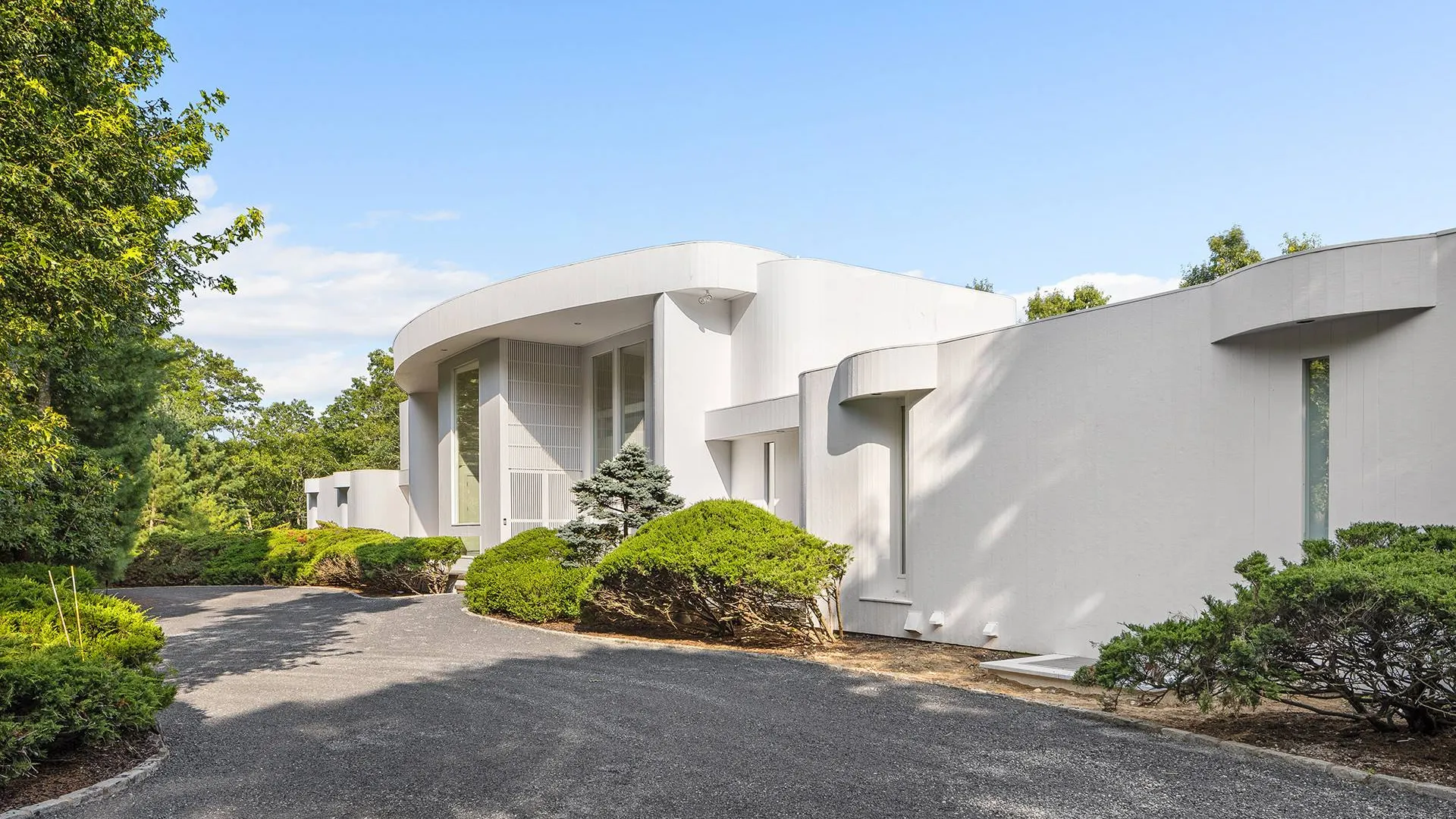 Property at 147 Old Northwest Road, East Hampton, NY 11937 3