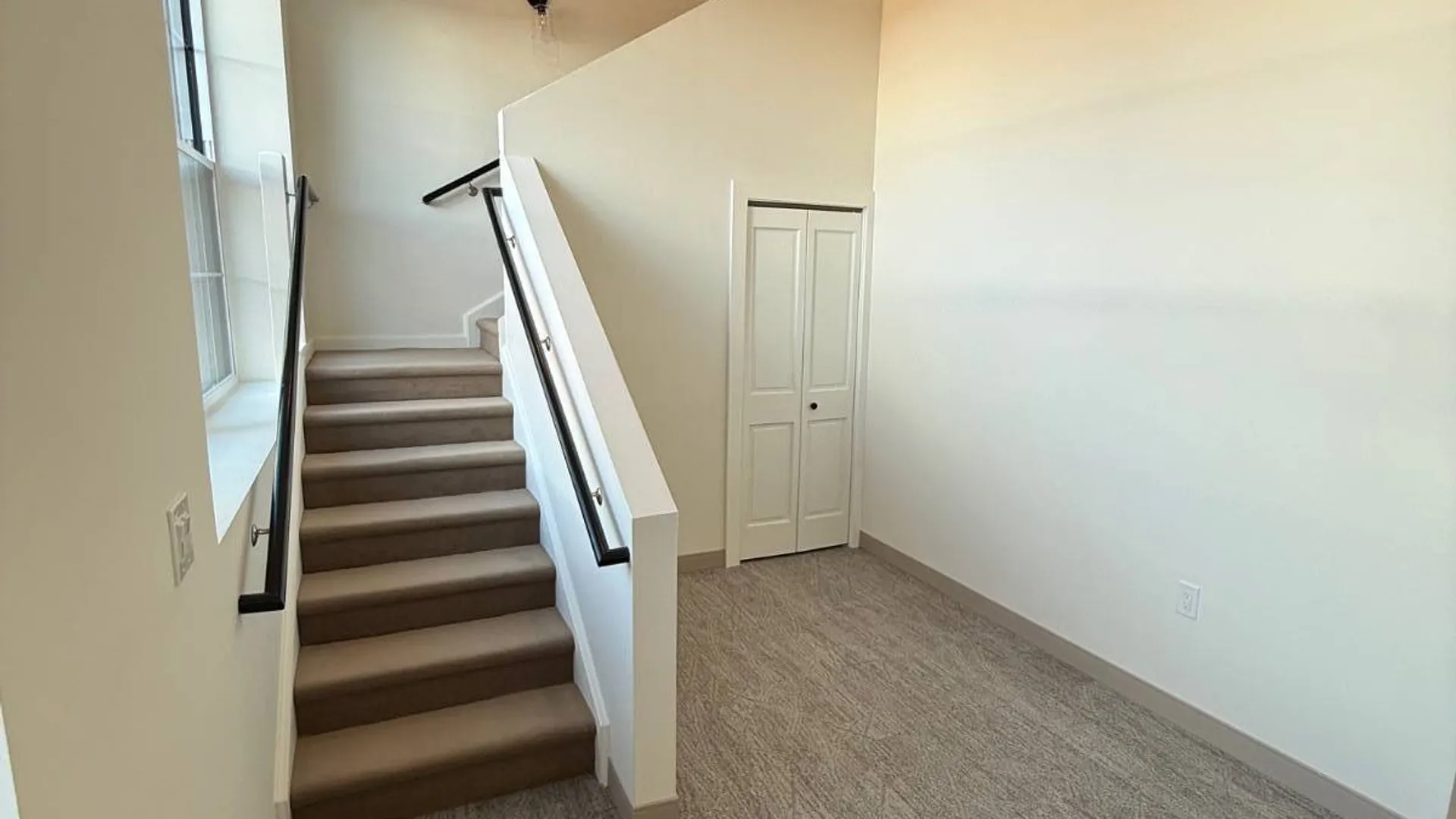 Property at 1117 W Fayette Street, Syracuse, NY 13204 8
