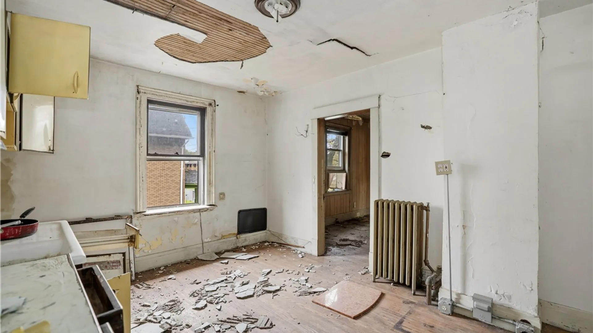 Property at 1773 Falls Street, Niagara Falls, NY 14303 14