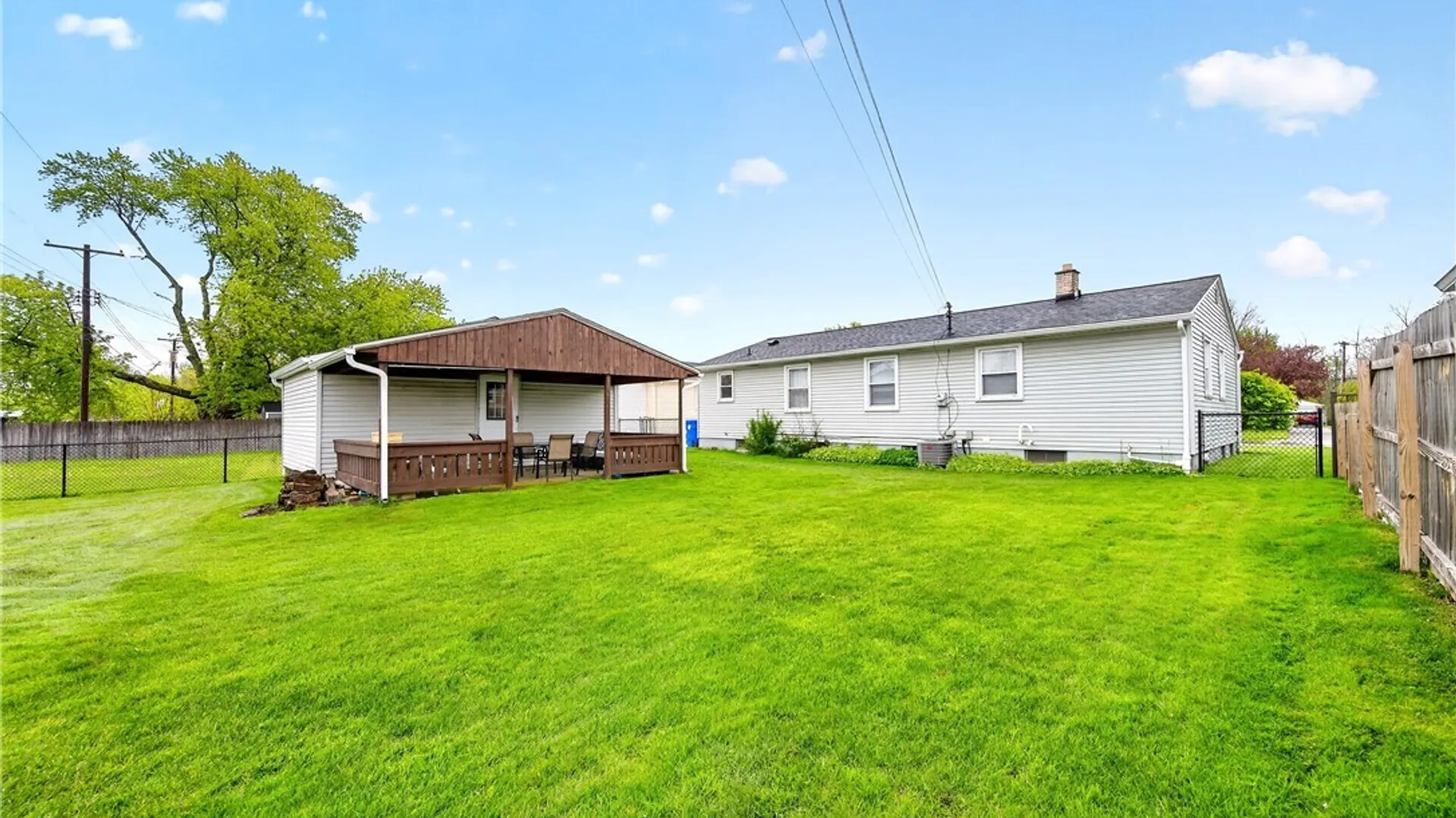 Property at 94 Dover Drive, West Seneca, NY 14224 10