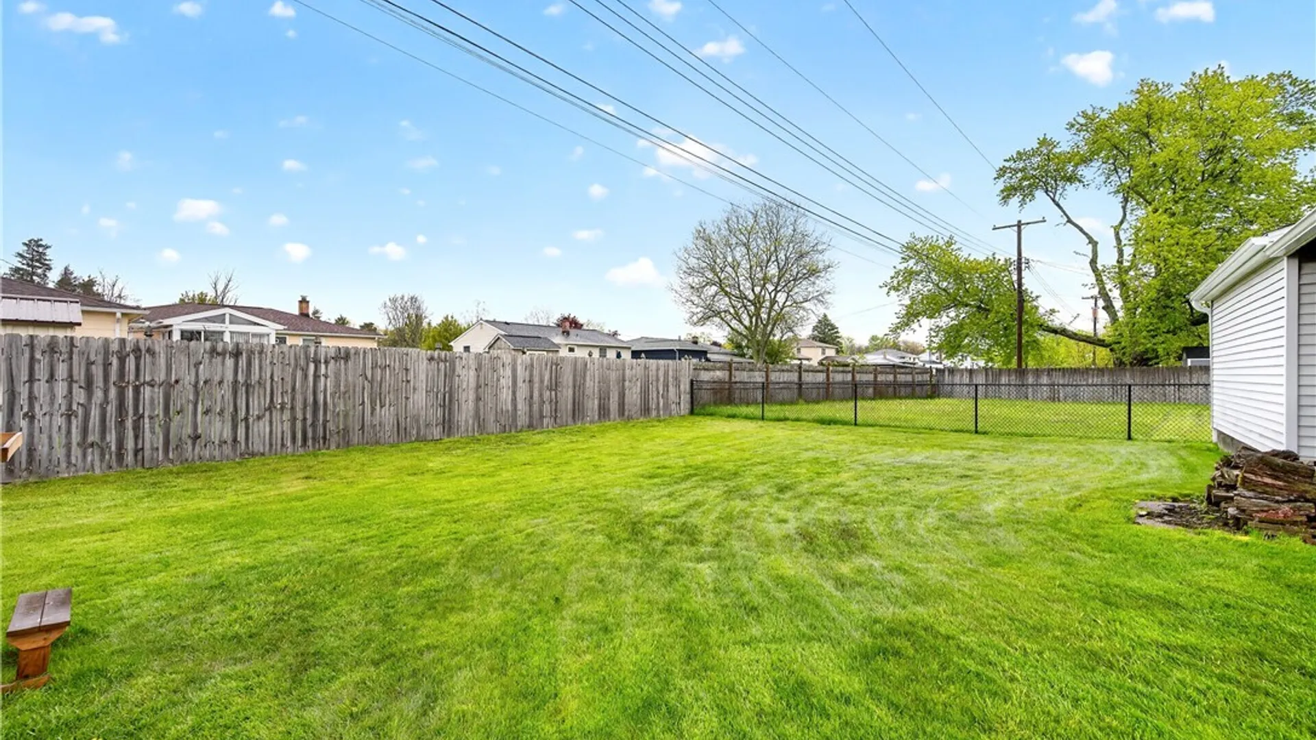 Property at 94 Dover Drive, West Seneca, NY 14224 12