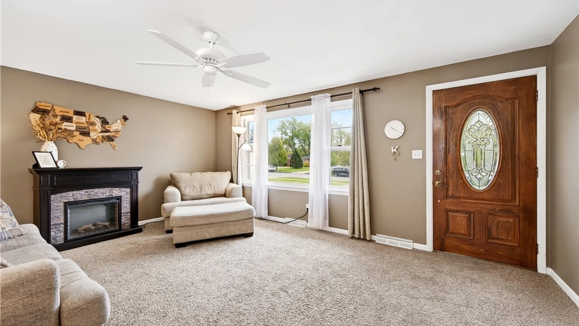 Property at 94 Dover Drive, West Seneca, NY 14224 14