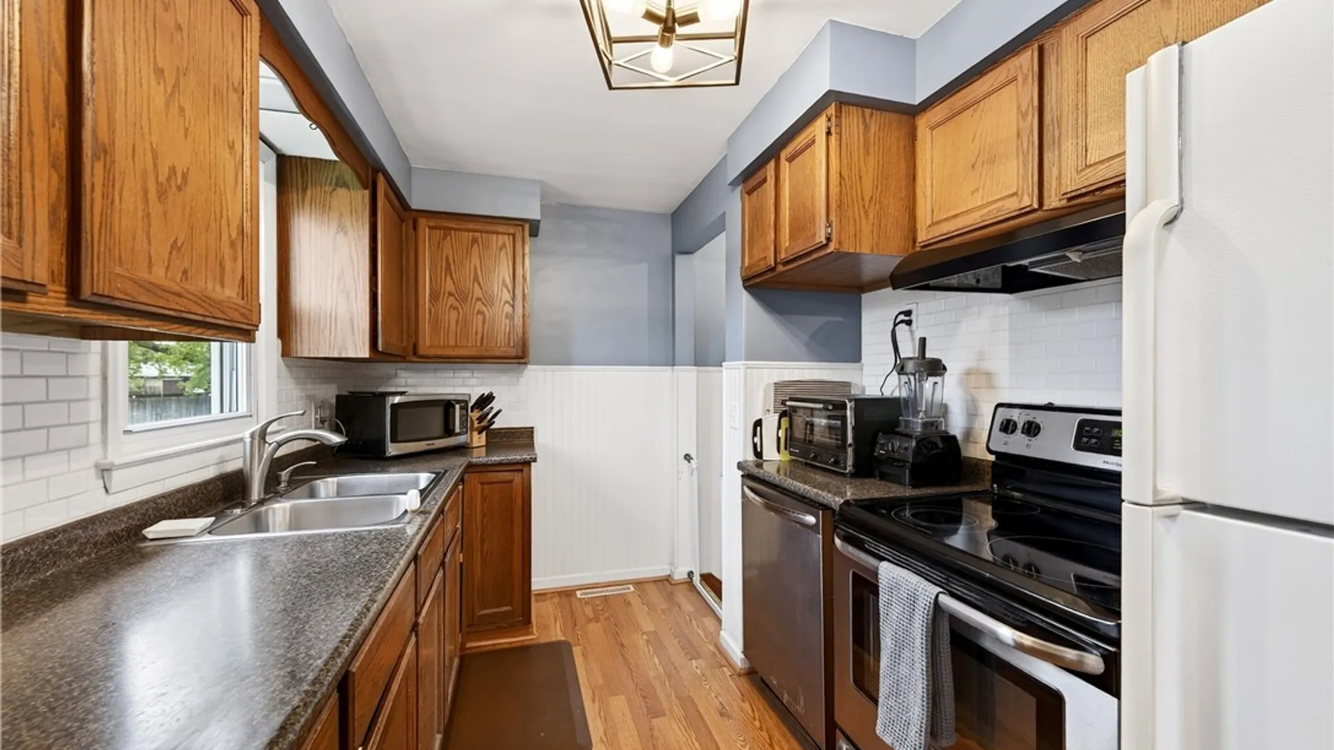 Property at 94 Dover Drive, West Seneca, NY 14224 20