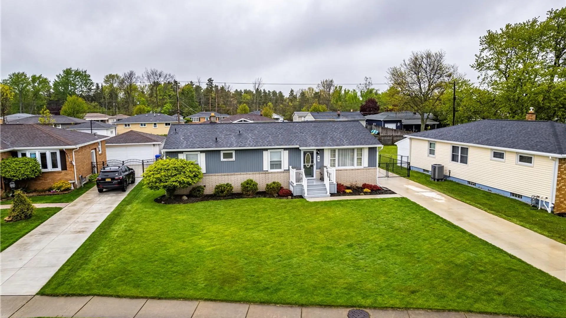 Property at 94 Dover Drive, West Seneca, NY 14224 40