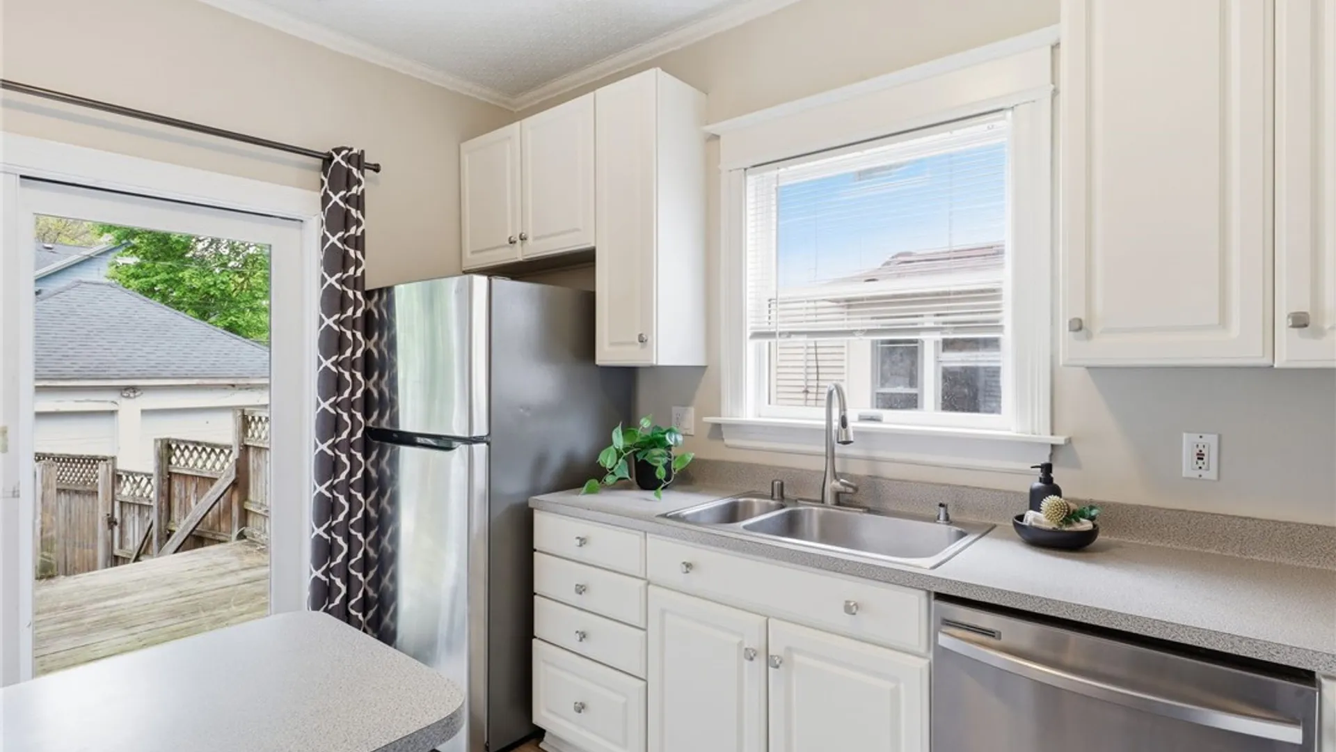 Property at 53 Belmont Street, Rochester, NY 14620 15
