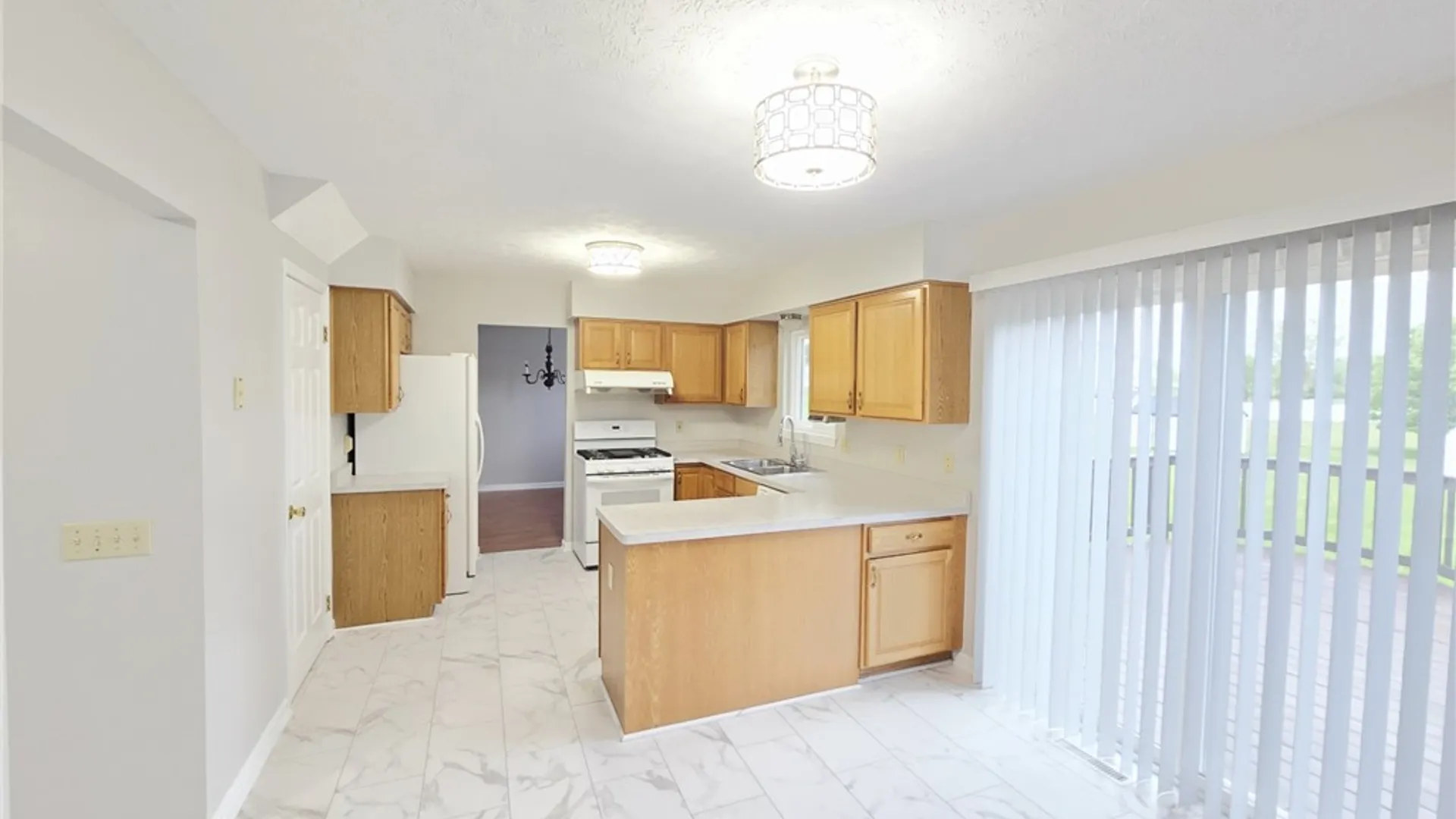 Property at 40 Oak Mills Crossing, Henrietta, NY 14586 17