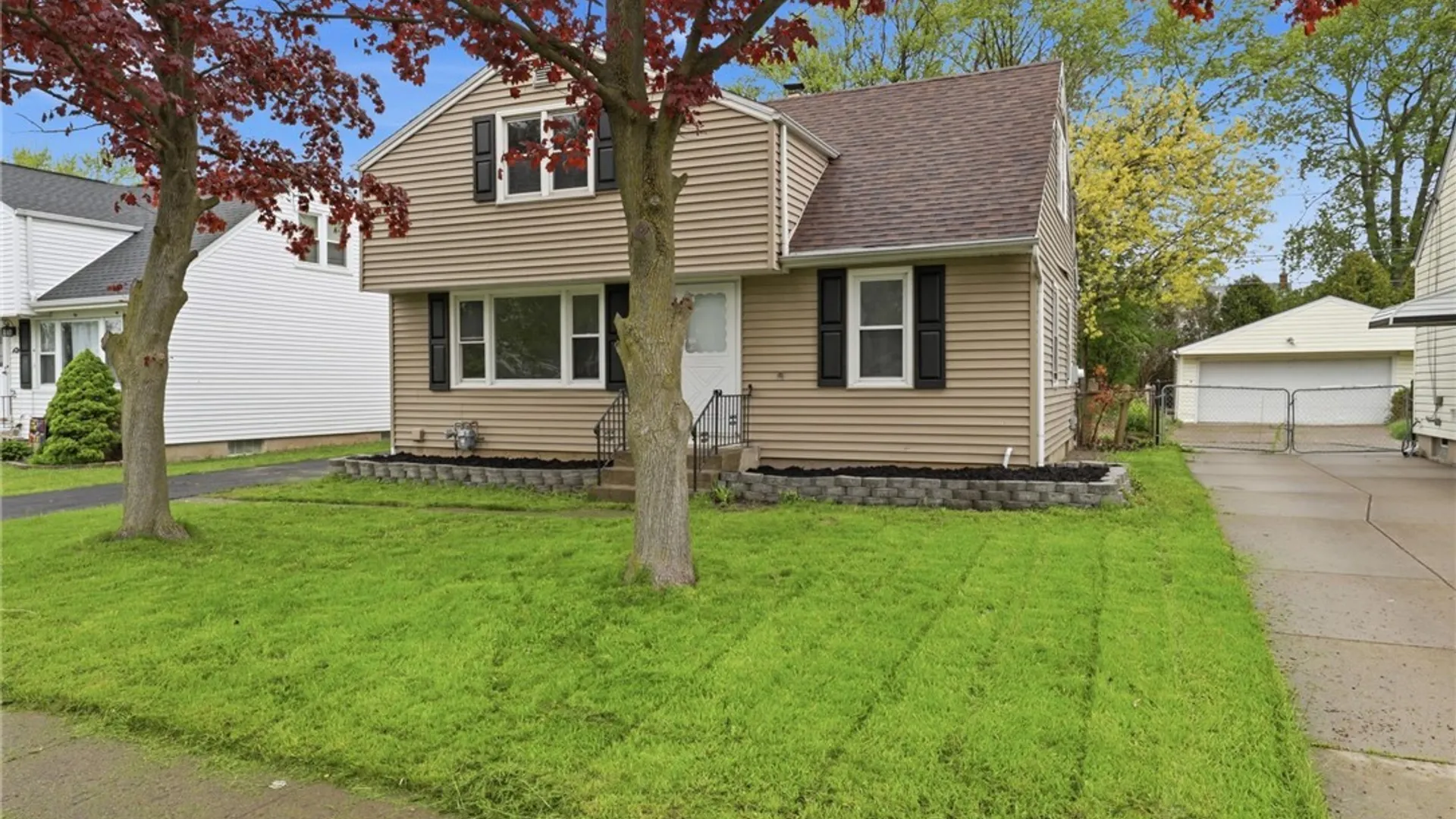 Property at 18 Princess Drive, Cheektowaga, NY 14225 2