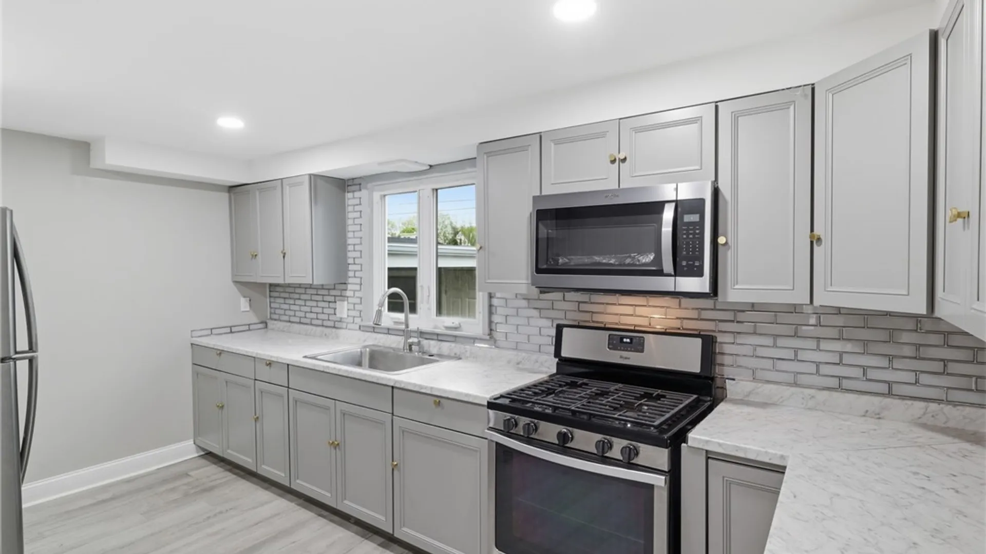 Property at 18 Princess Drive, Cheektowaga, NY 14225 9