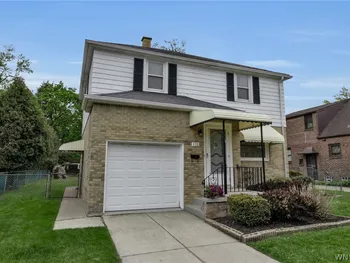 570 Roycroft Boulevard, Cheektowaga, NY 14225