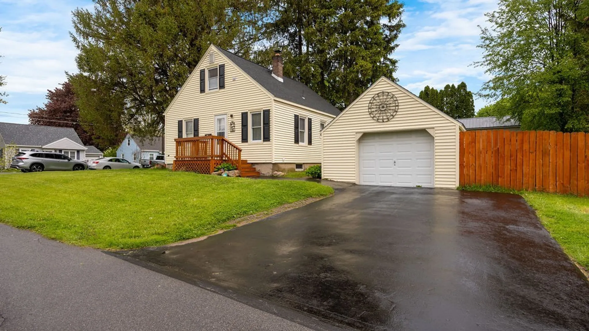 Property at 115 Tallmadge Road, Clay, NY 13212 5