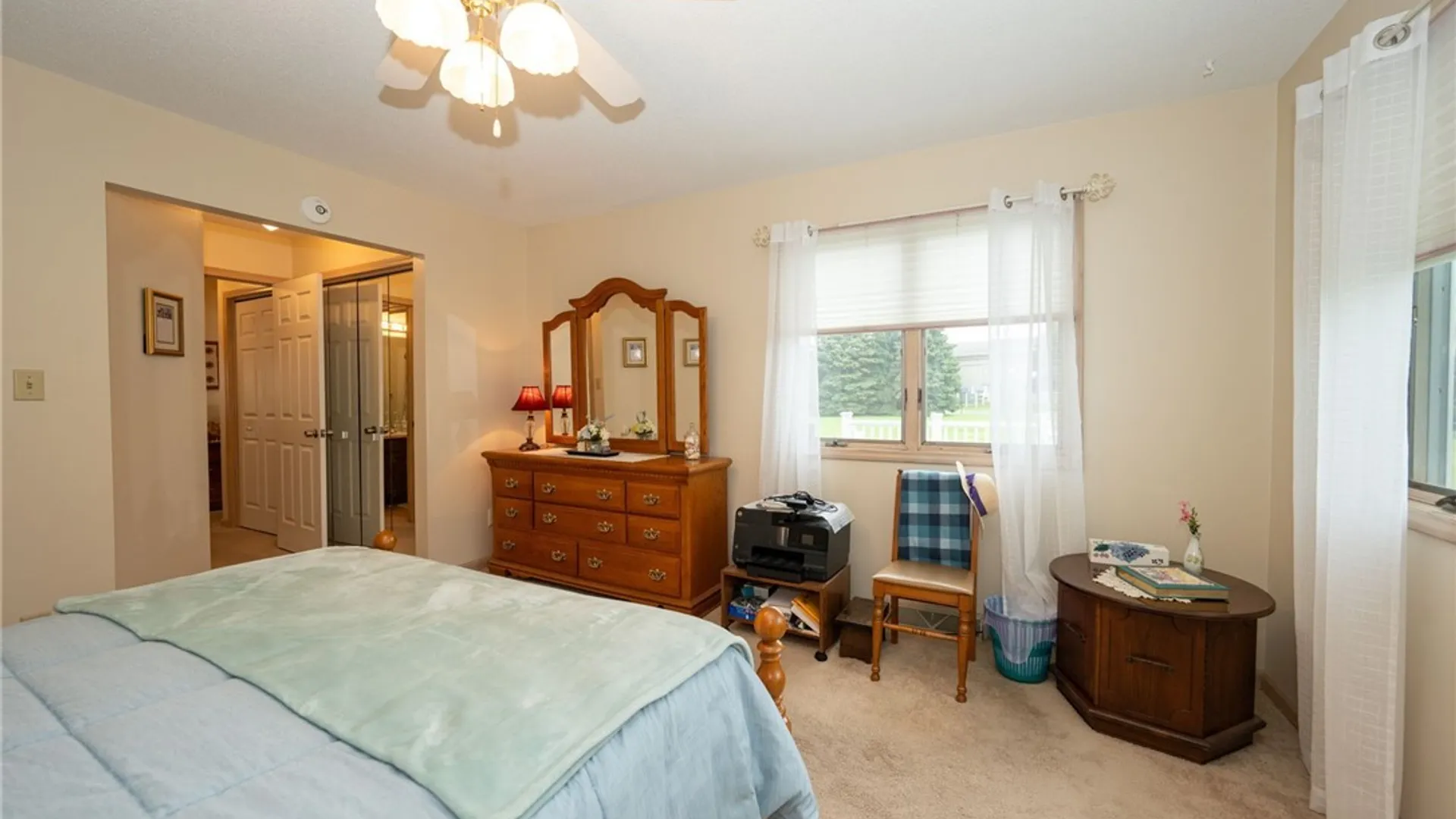 Property at 17 Niagara Shore Drive, Tonawanda, NY 14150 22
