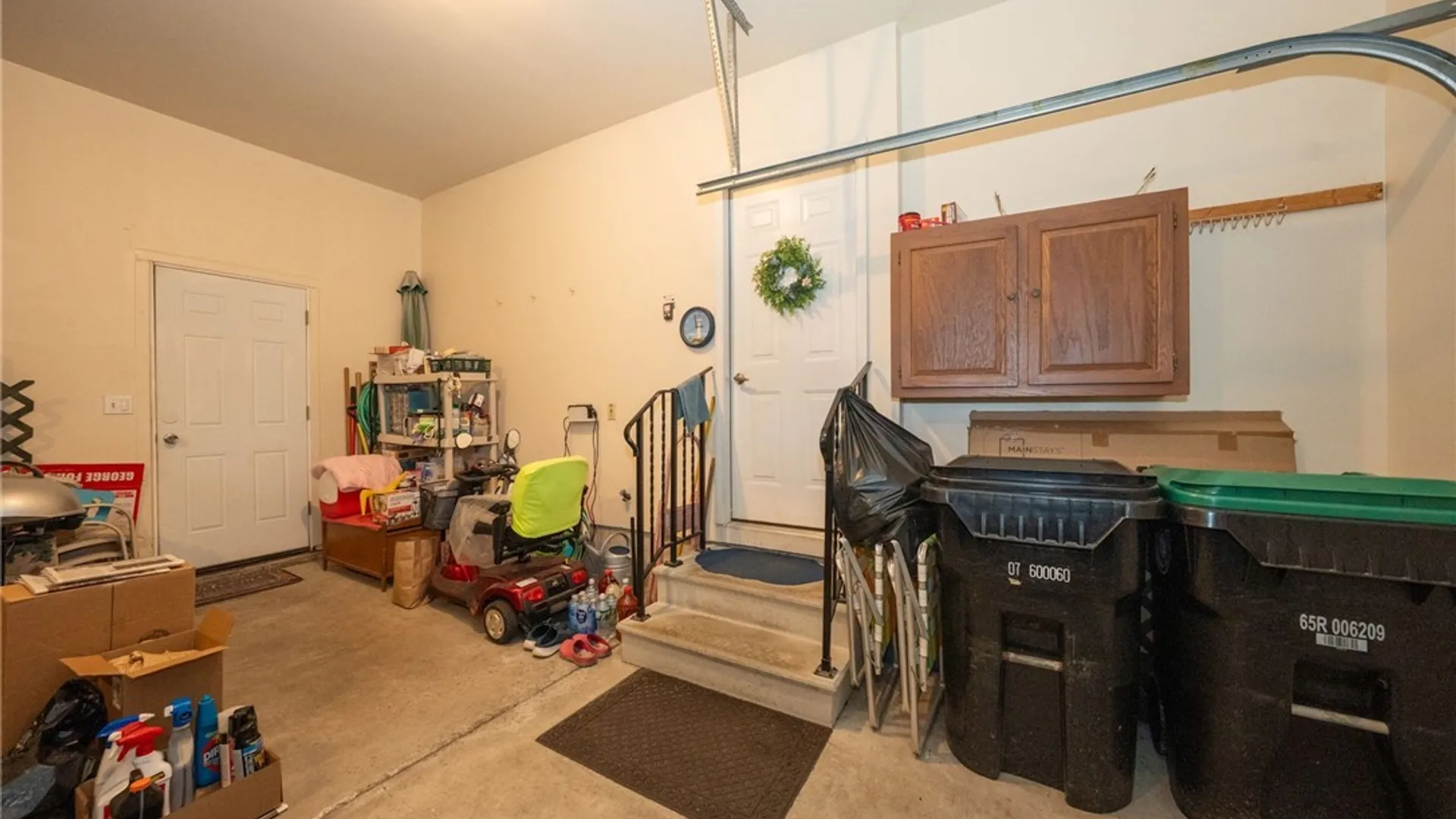 Property at 17 Niagara Shore Drive, Tonawanda, NY 14150 42
