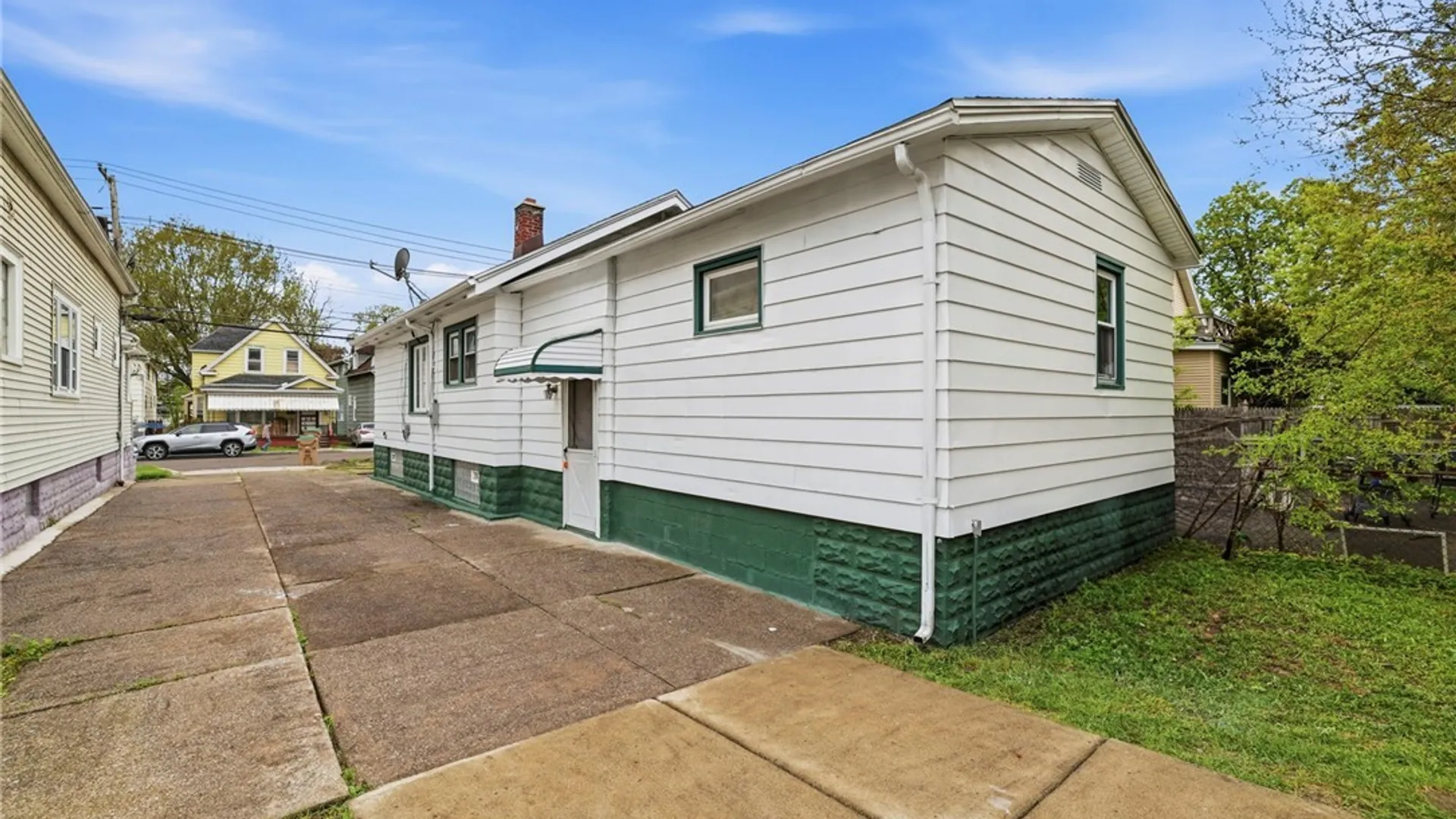 Property at 53 Andrews Avenue, Cheektowaga, NY 14225 29