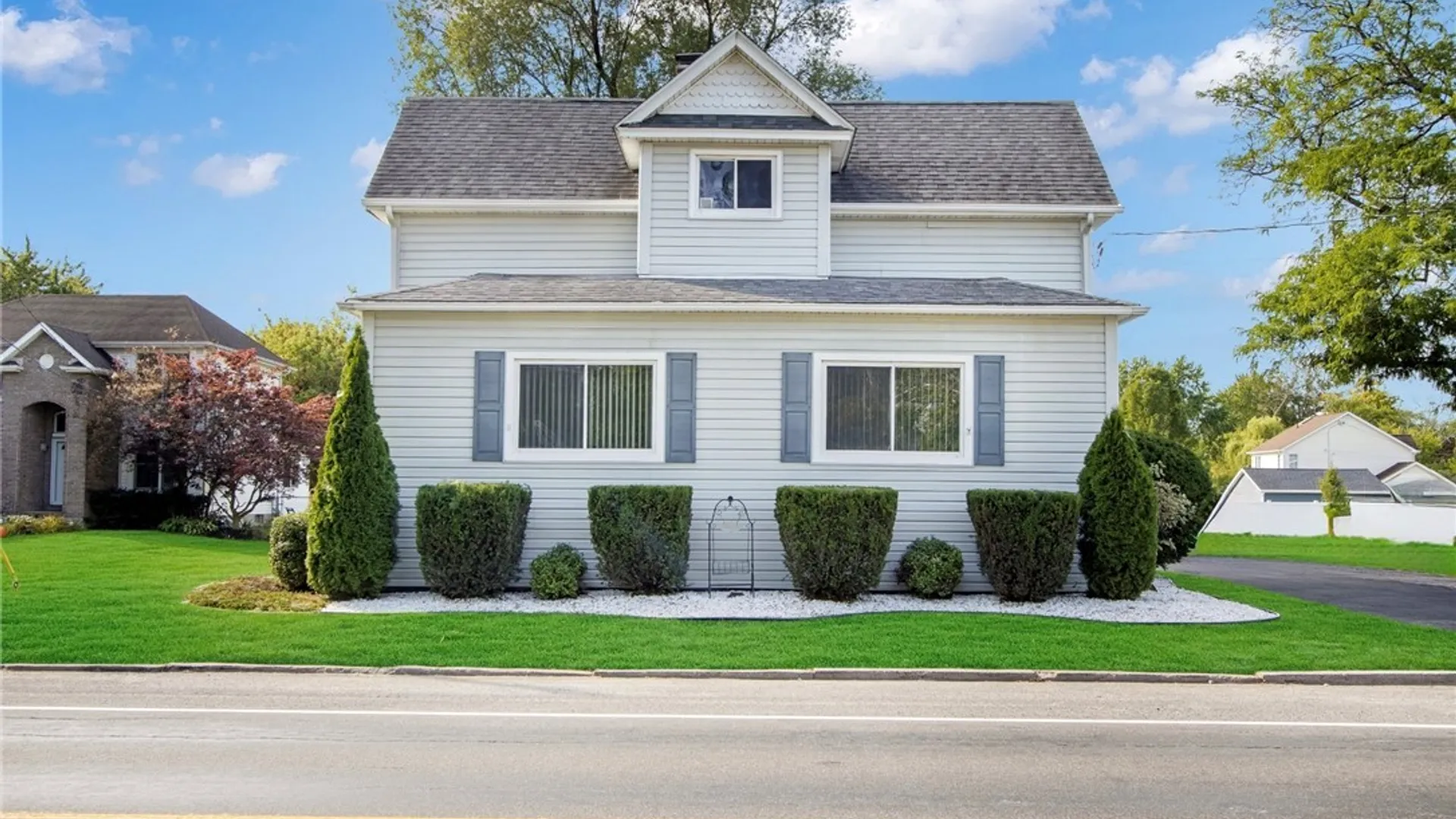 Property at 2454 Niagara Road, Wheatfield, NY 14304 43