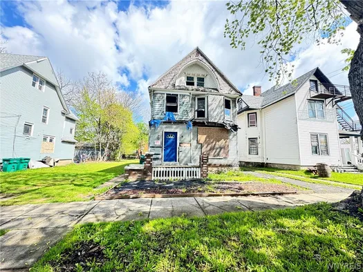 Property at 1018 Cleveland Avenue, Niagara Falls, NY 14305