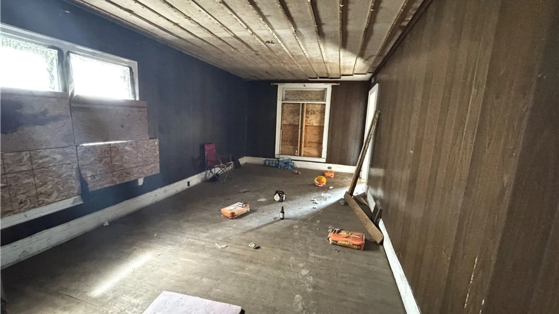 Property at 1018 Cleveland Avenue, Niagara Falls, NY 14305 7