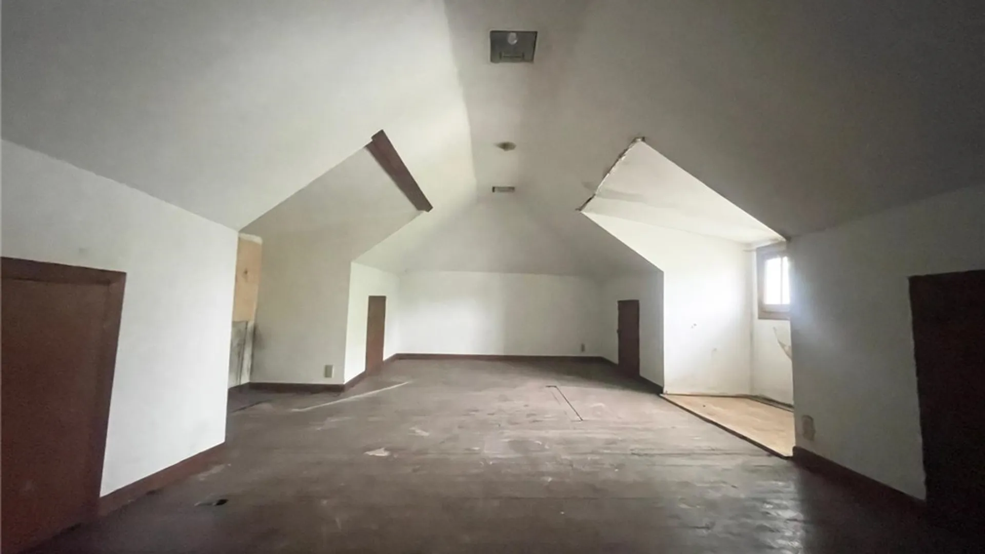 Property at 115 Stratford Road, Buffalo, NY 14216 12