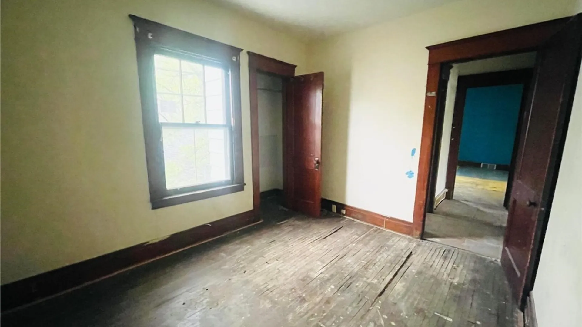 Property at 115 Stratford Road, Buffalo, NY 14216 9