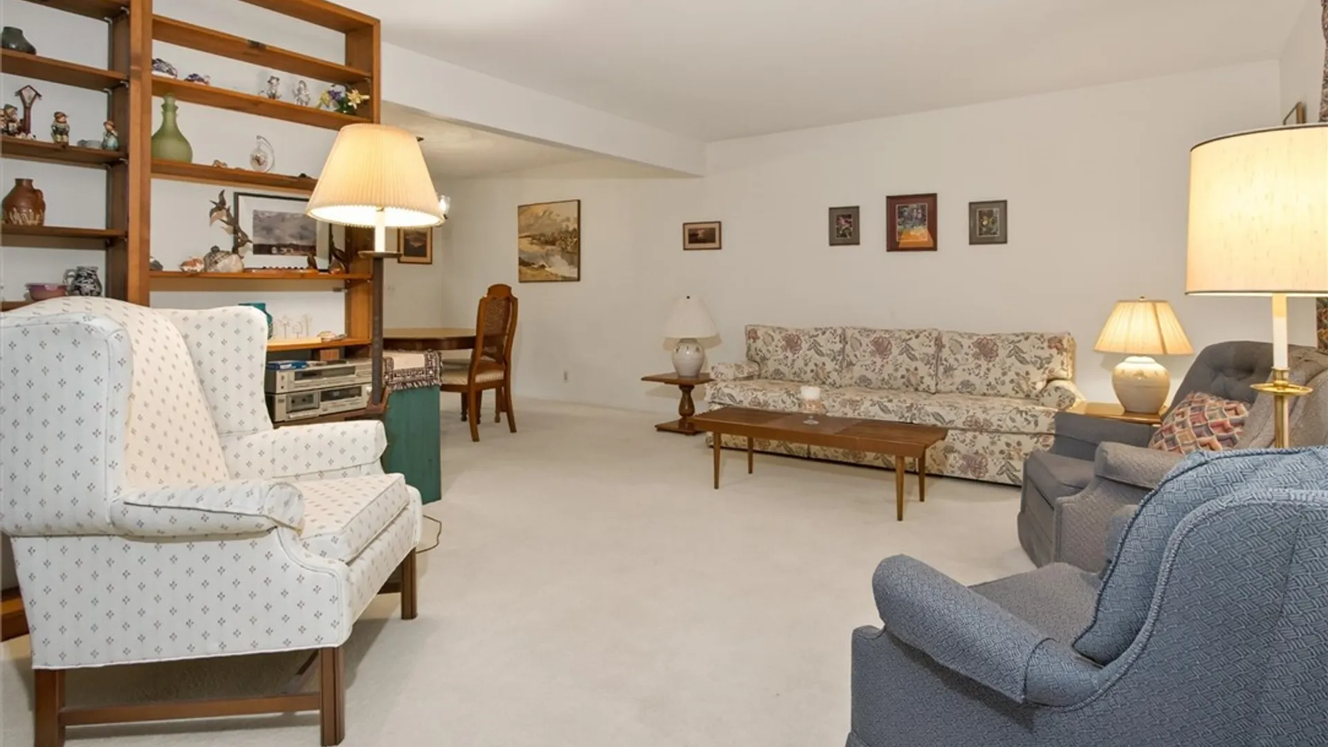 Property at 93 Orchard Creek Lane, Greece, NY 14612 9