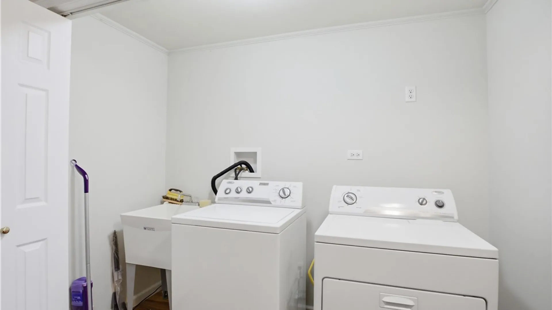 Property at 4490 Hedgewood Drive, Clarence, NY 14221 10