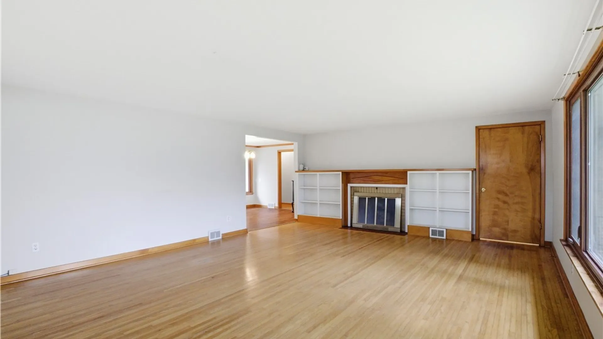Property at 4490 Hedgewood Drive, Clarence, NY 14221 17