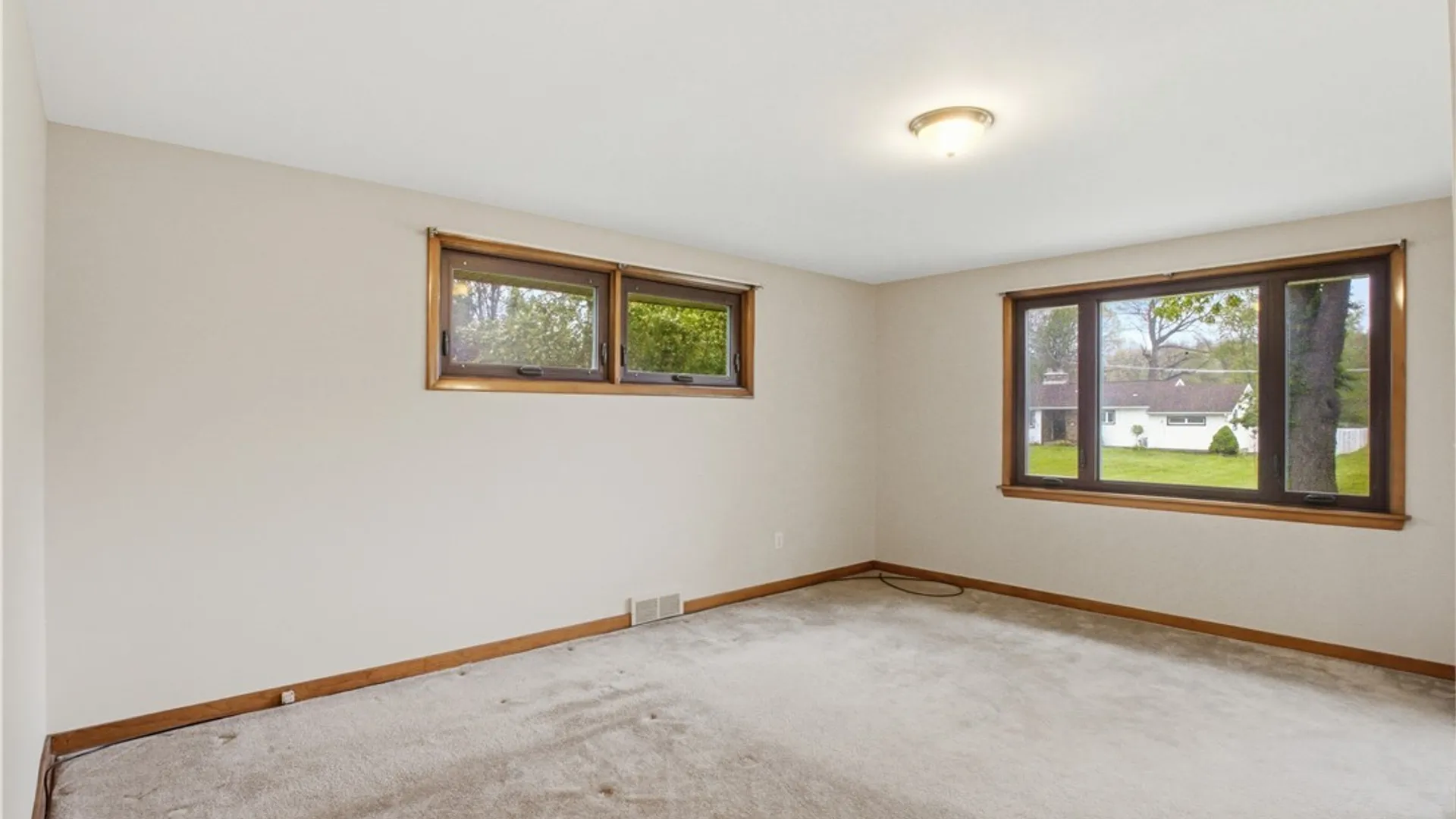 Property at 4490 Hedgewood Drive, Clarence, NY 14221 21