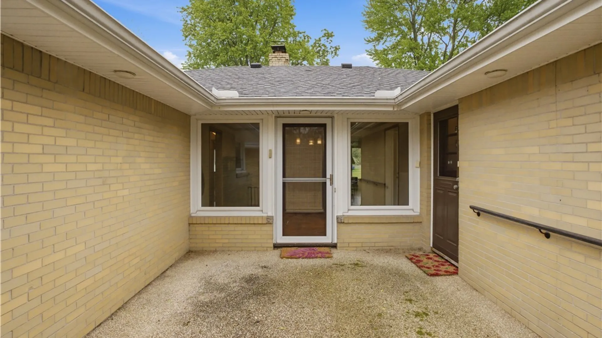 Property at 4490 Hedgewood Drive, Clarence, NY 14221 4