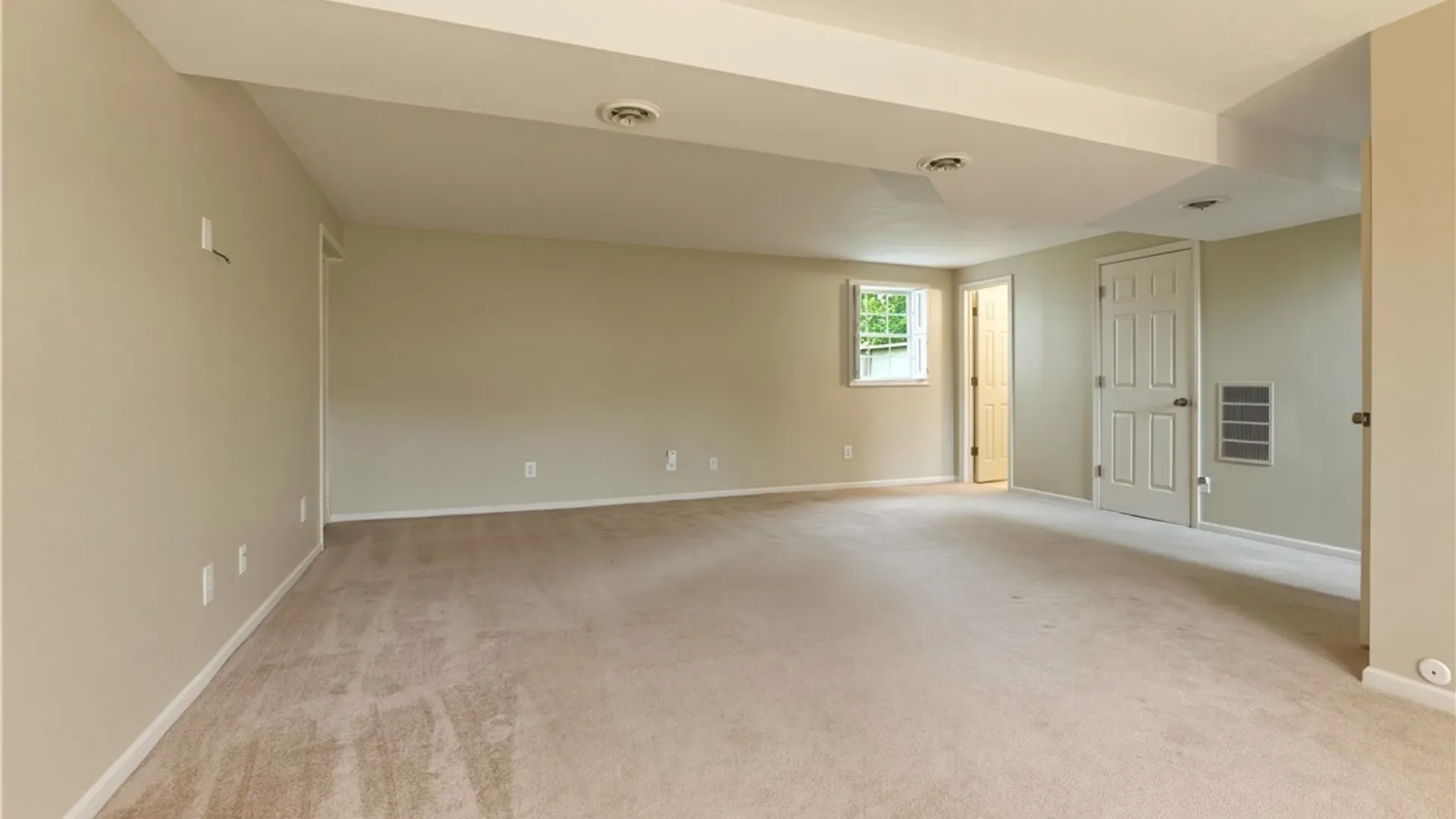Property at 1703 Lincoln Lane, Rome, NY 13440 26