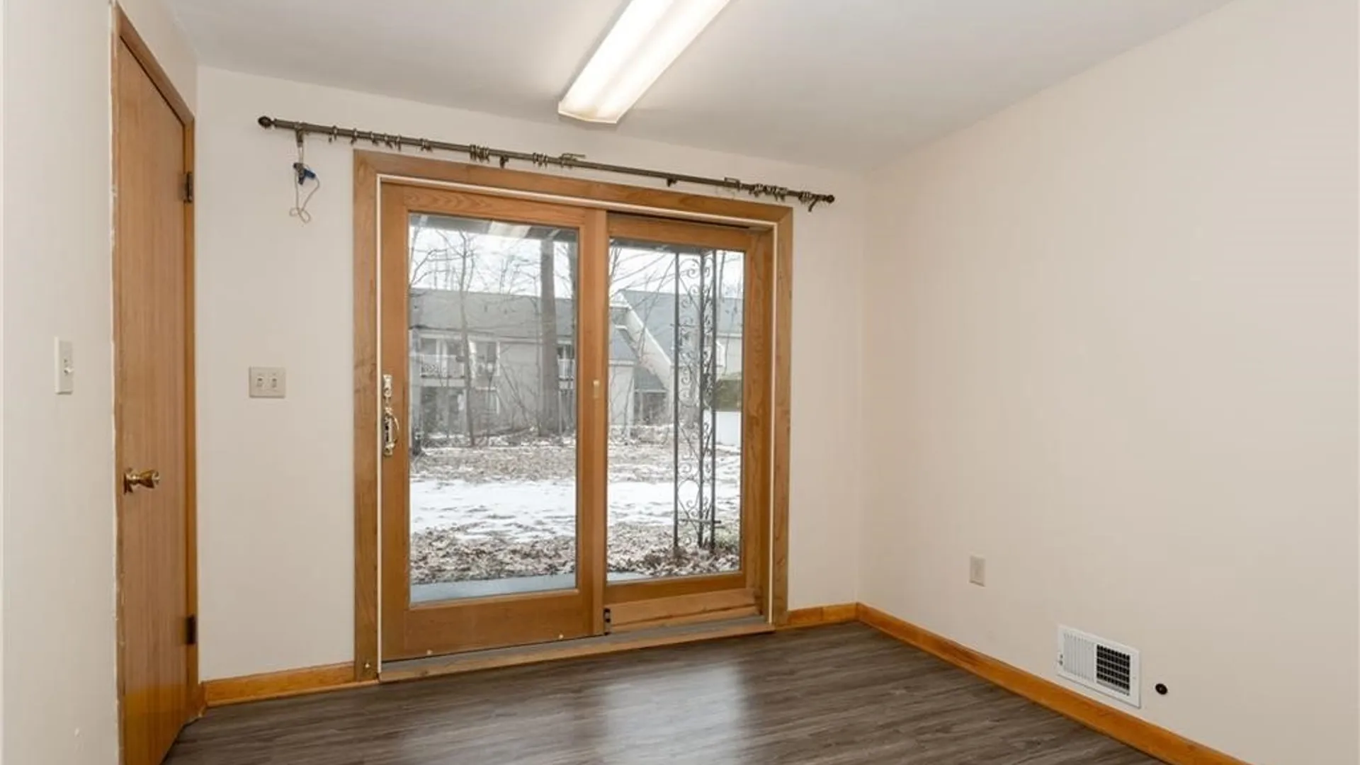 Property at 321 Wells Avenue, Clay, NY 13212 23