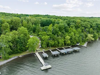 5217 Oak Harbor Road, Covert, NY 14886
