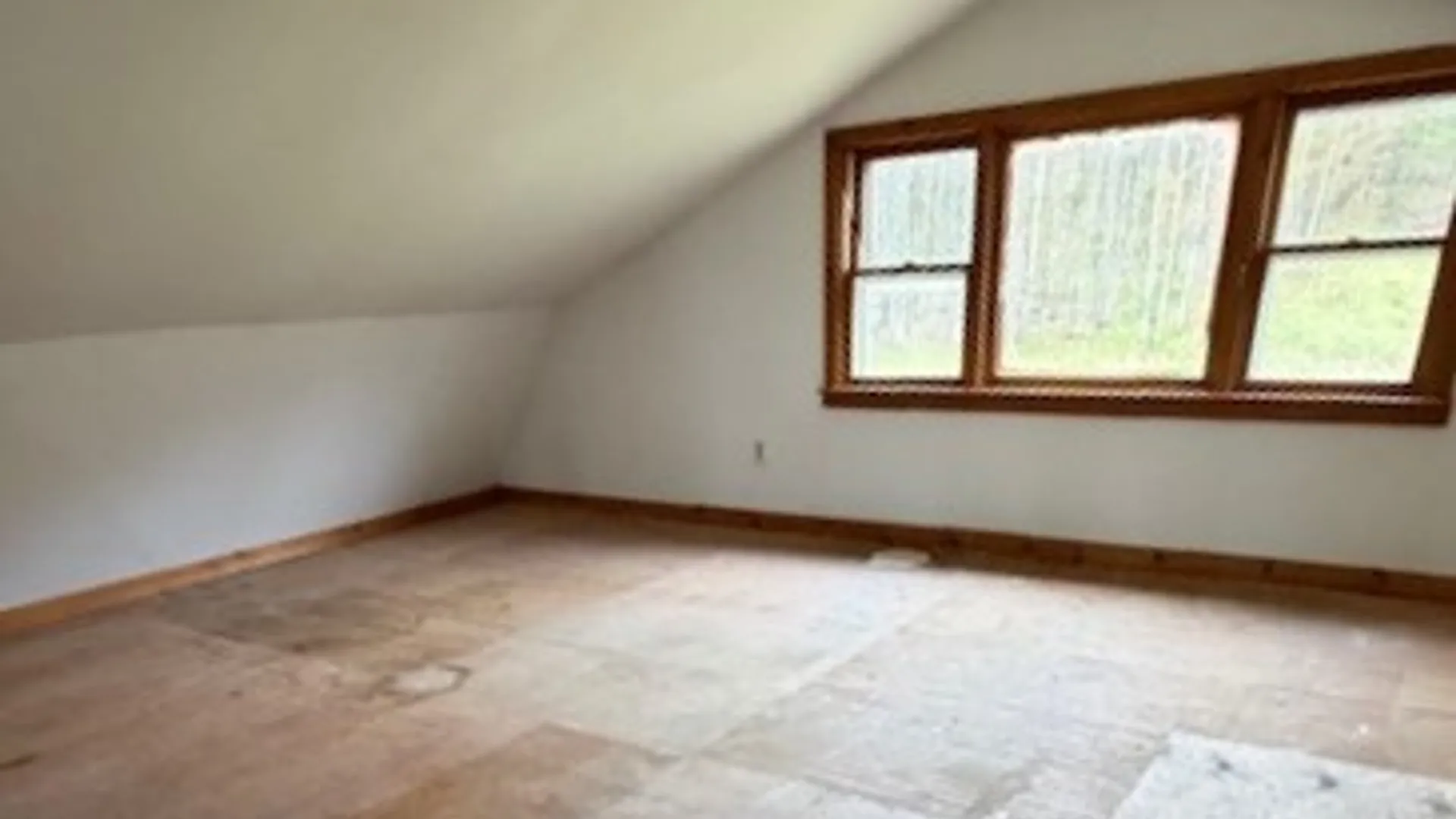 Property at 806 Sunset Trail, Franklin, NY 13820 6