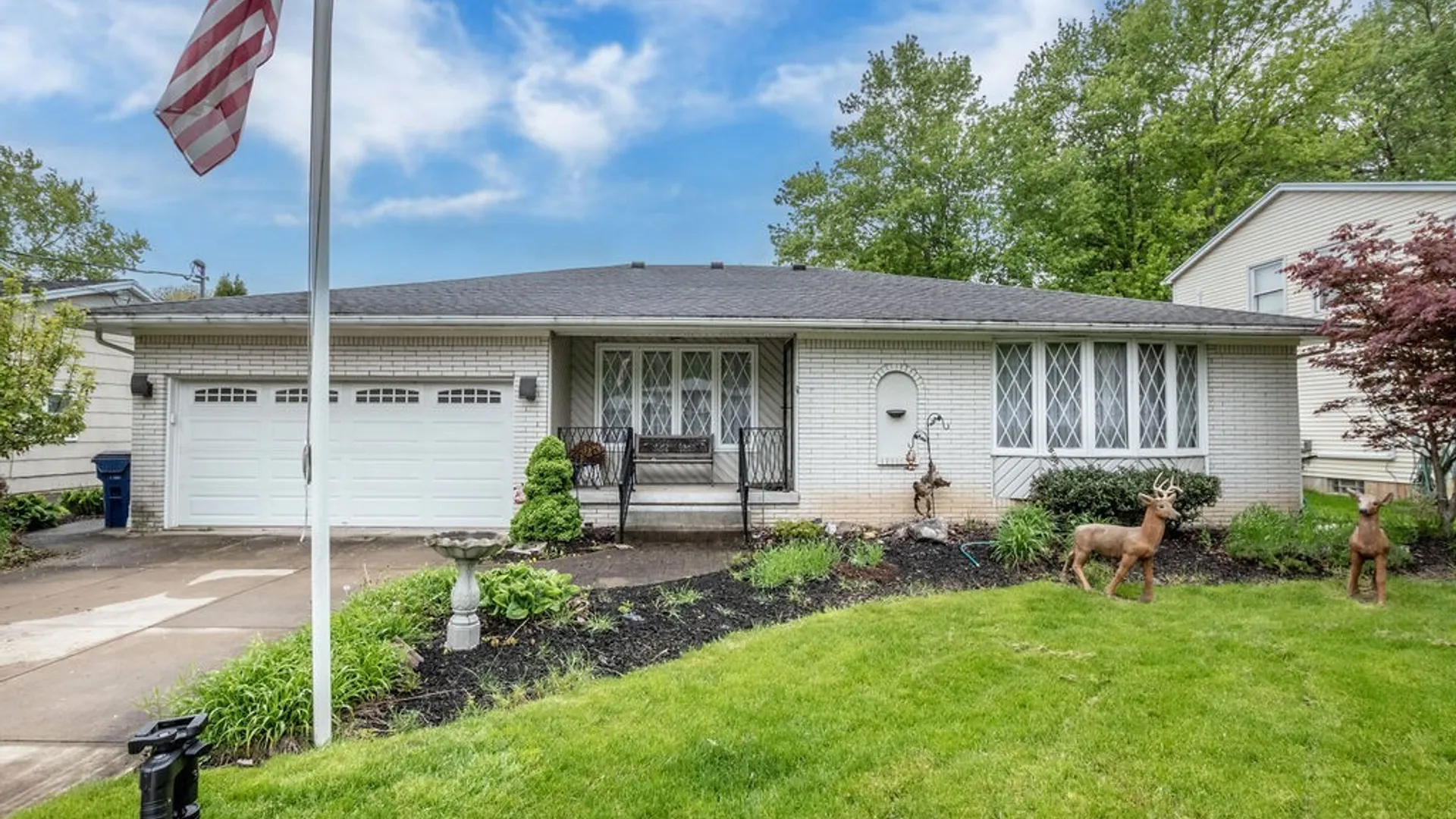 Property at 1075 Dodge Road, Amherst, NY 14068 3