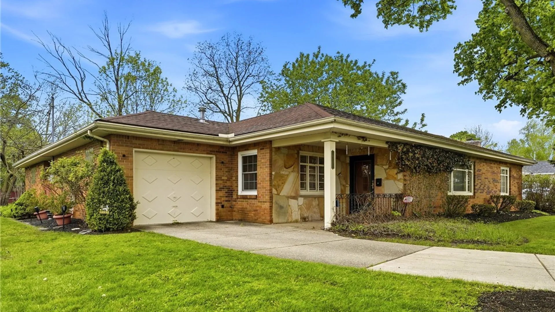 Property at 50 Farber Lane, Amherst, NY 14221 2