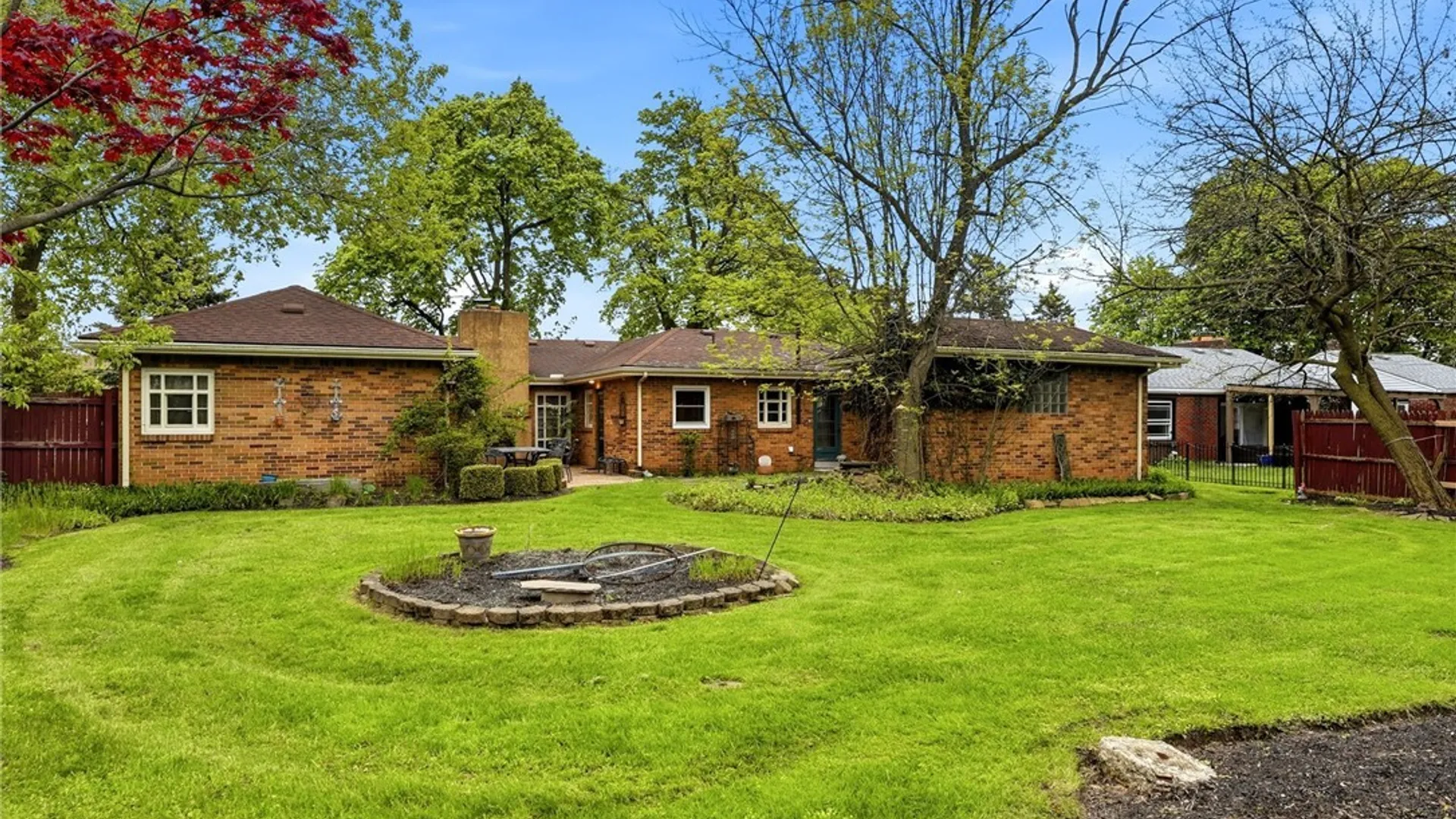 Property at 50 Farber Lane, Amherst, NY 14221 37