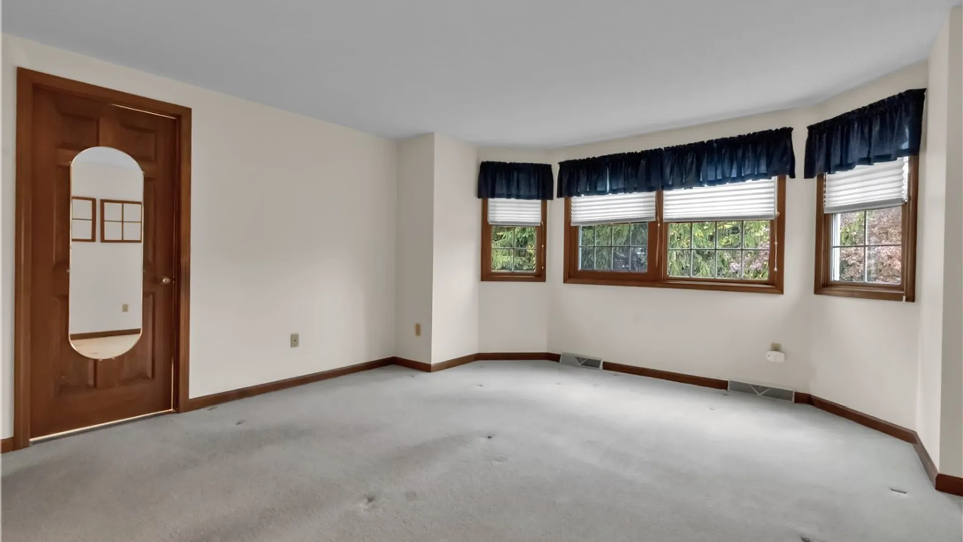 Property at 33 Pond Brook Drive, Elma, NY 14059 37