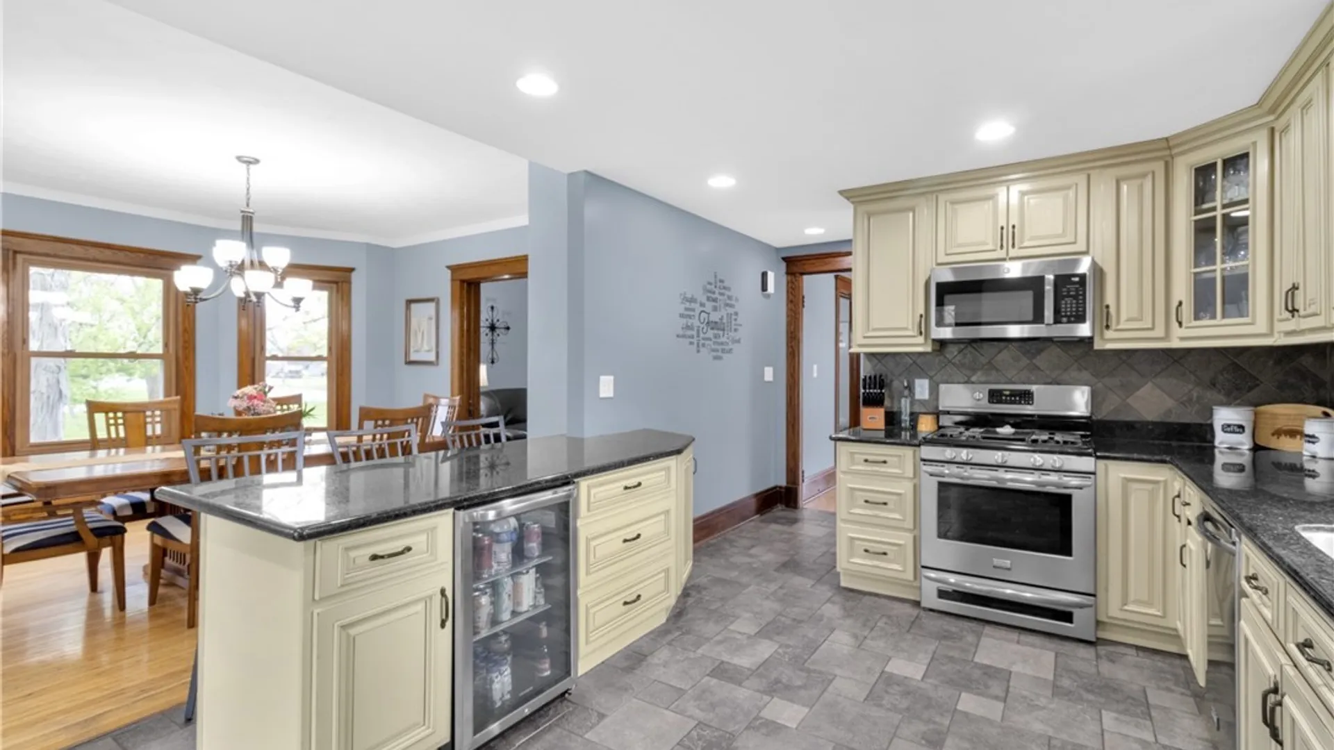 Property at 2525 Niagara Road, Wheatfield, NY 14304 14