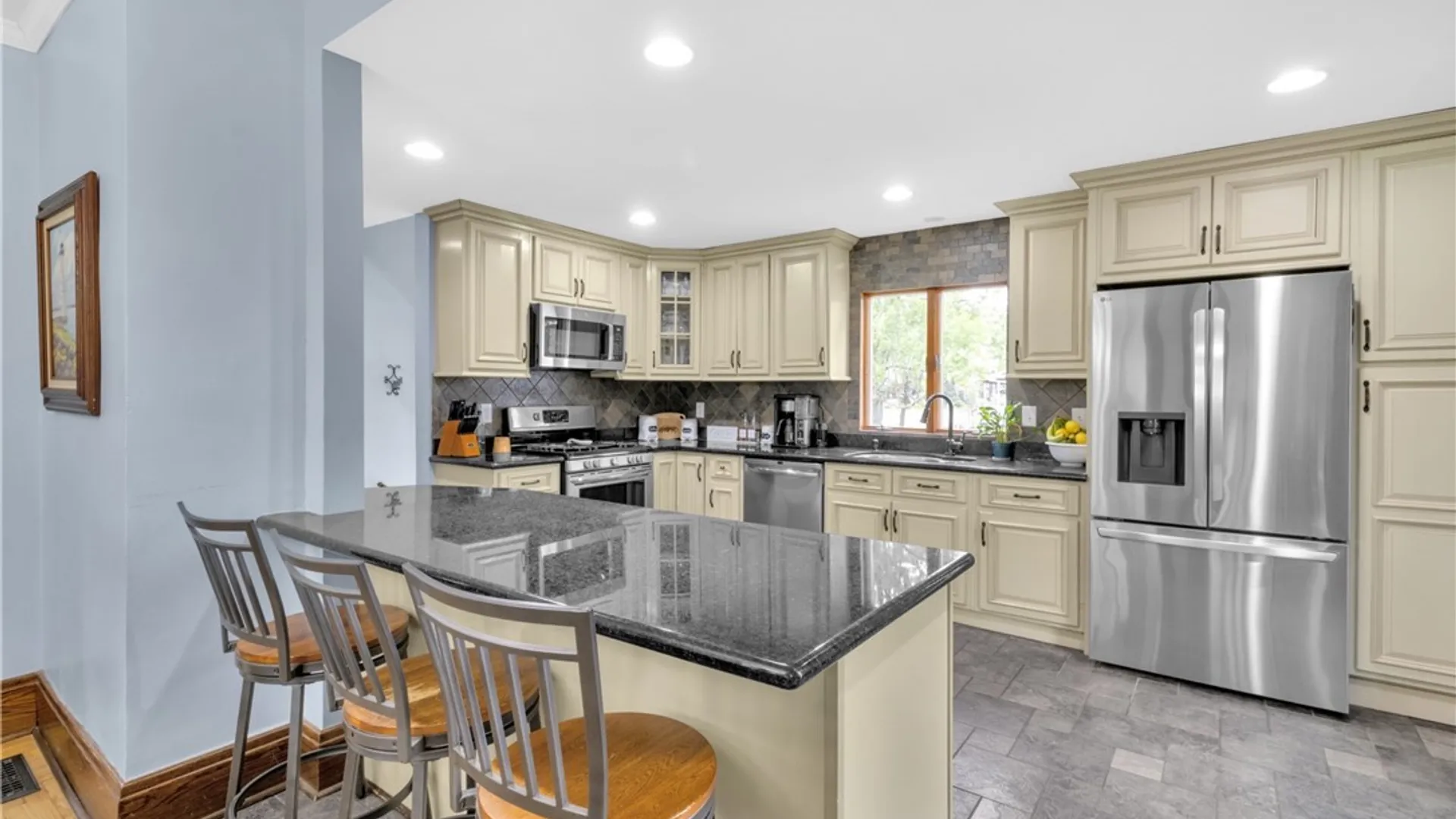 Property at 2525 Niagara Road, Wheatfield, NY 14304 15