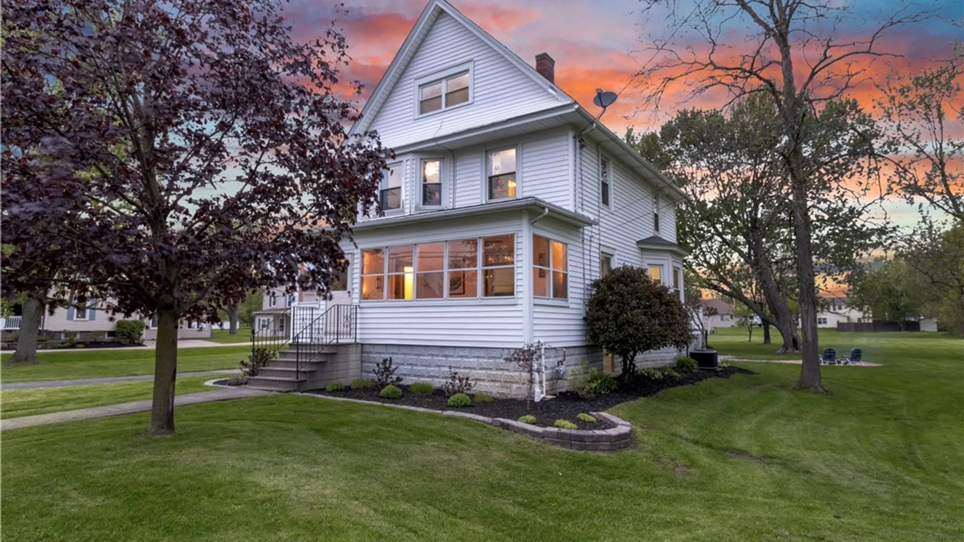 Property at 2525 Niagara Road, Wheatfield, NY 14304 2