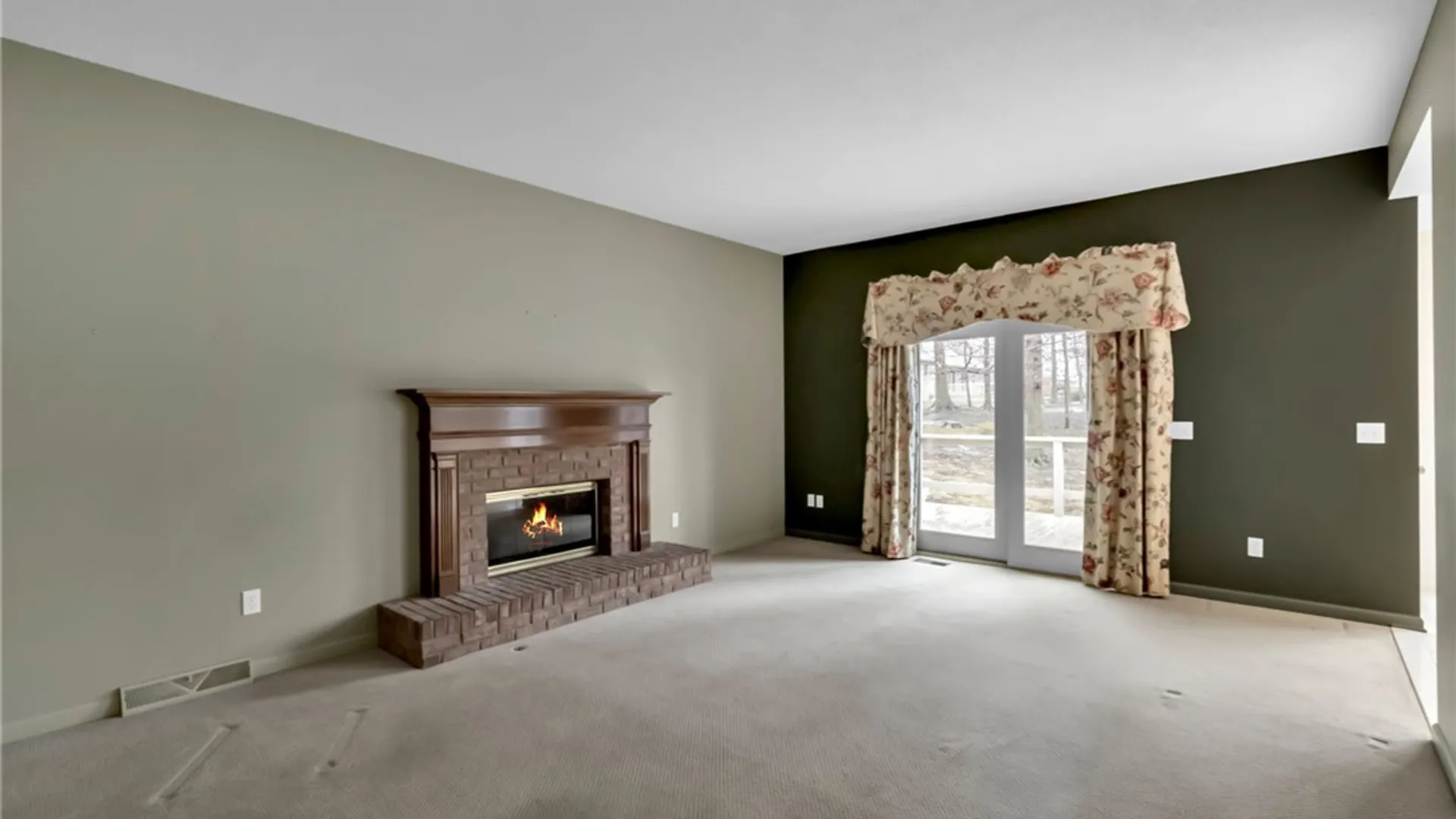 Property at 5546 Hemdale Drive, Clarence, NY 14221 10